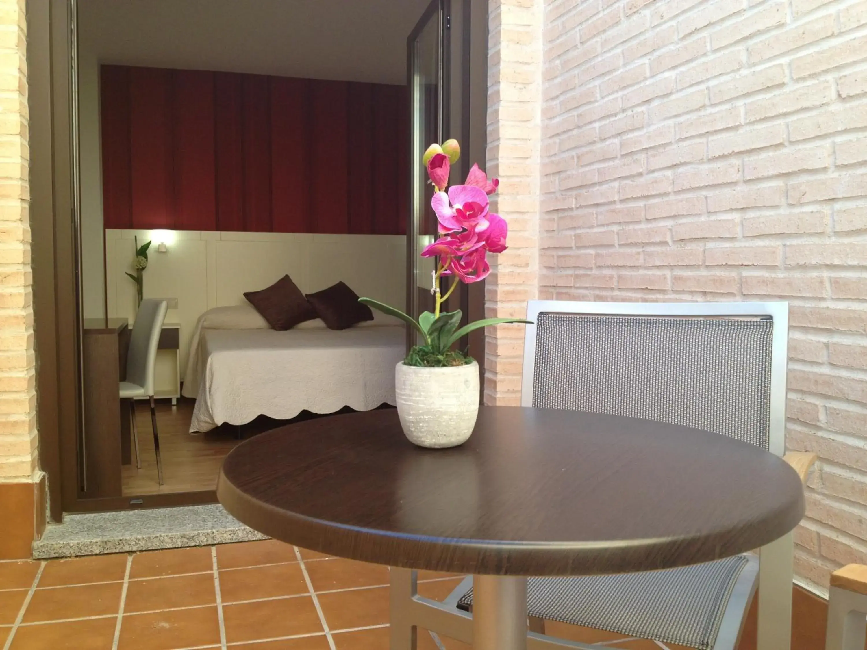 Double or Twin Room with Terrace in Hotel La Bastida Double or Twin Room with Terrace in Hotel La Bastida