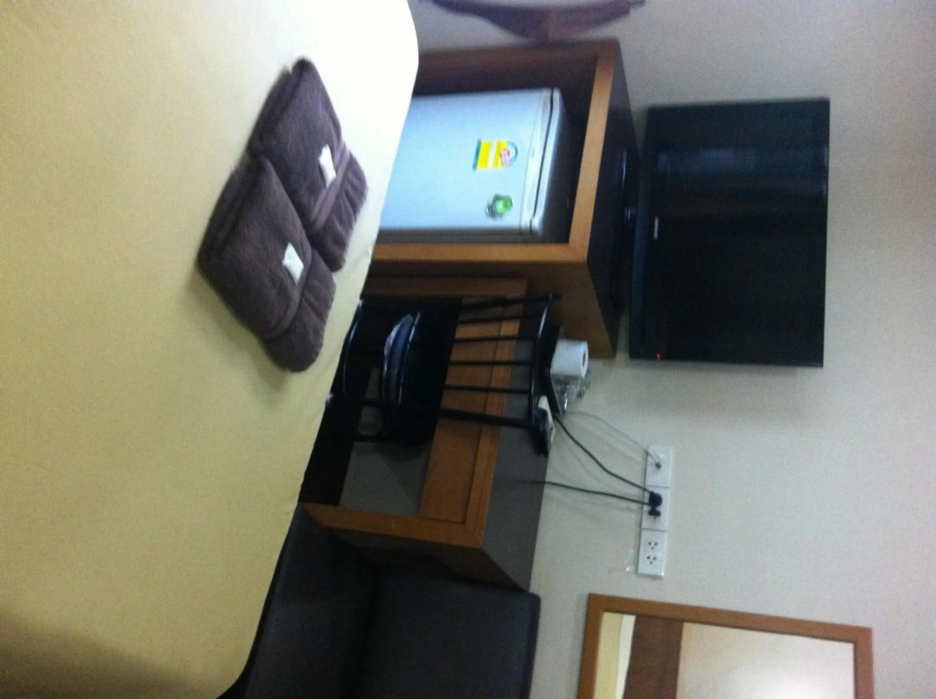 Superior Double Room in White Orchid Inn II Superior Double Room in White Orchid Inn II