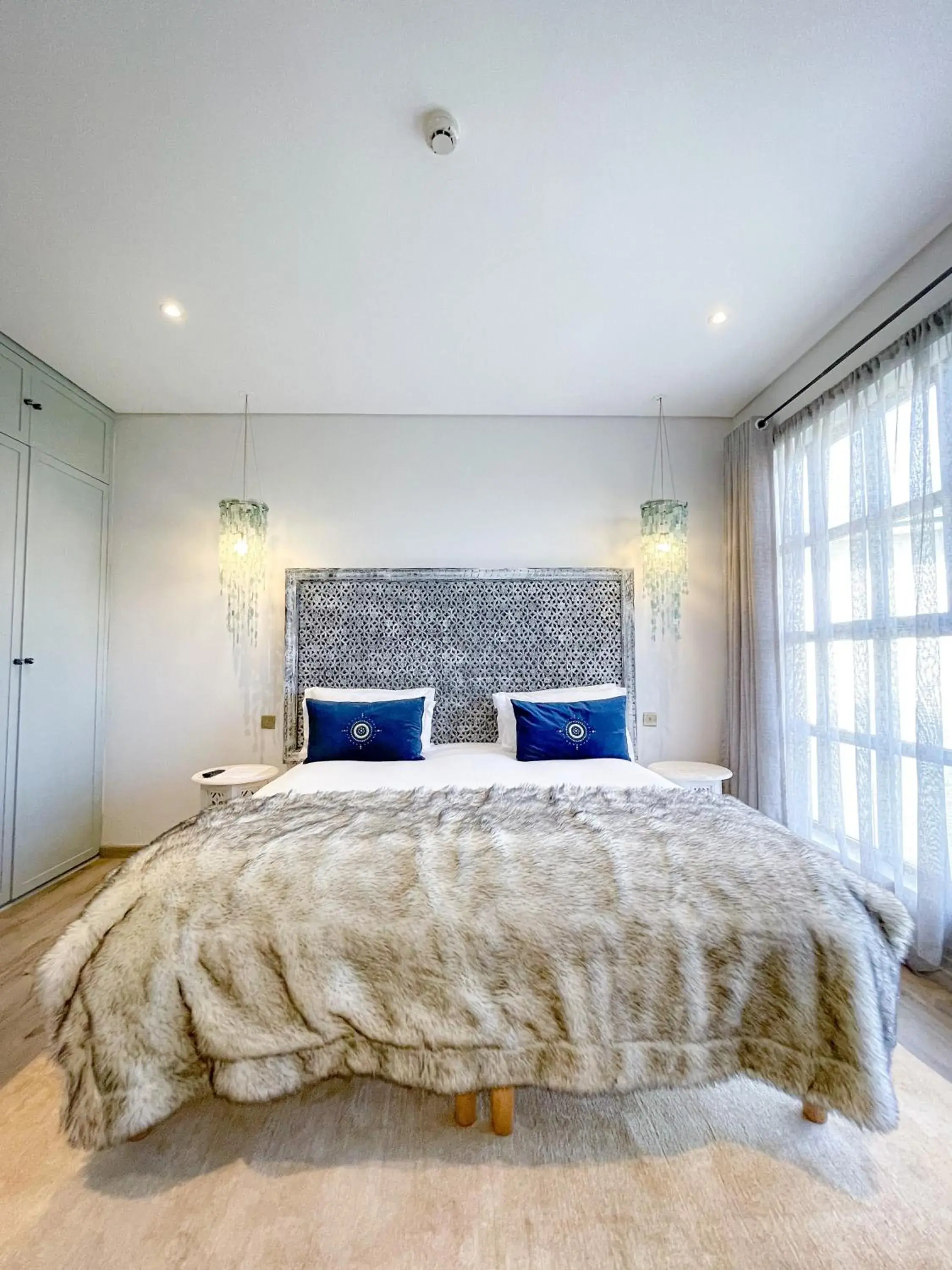 Executive Room in Latitude 0 Degrees Executive Room in Latitude 0 Degrees