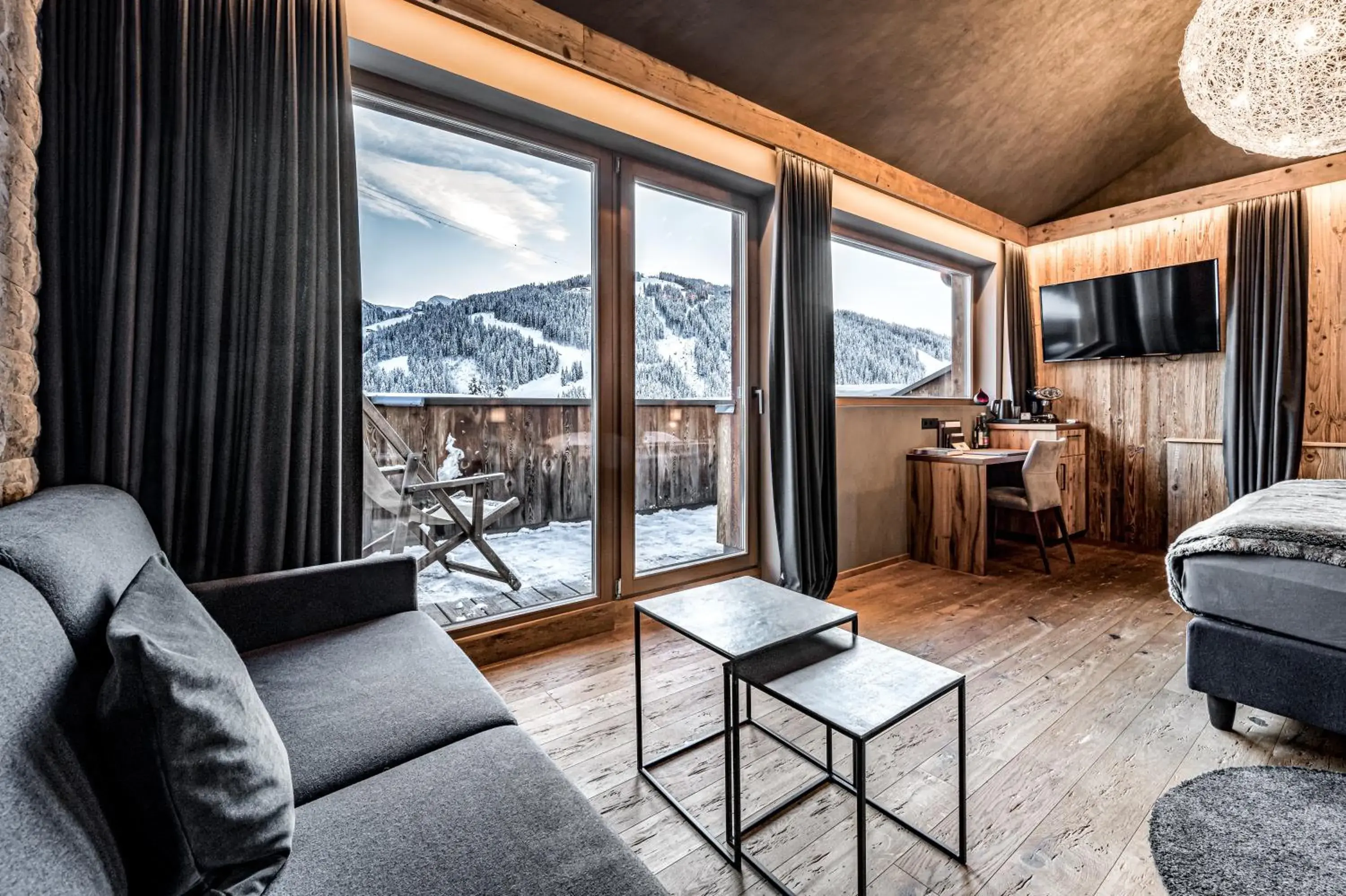 Penthouse Suite in ALMMONTE SENSUM SUITES Boutique Hotel Penthouse Suite in ALMMONTE SENSUM SUITES Boutique Hotel