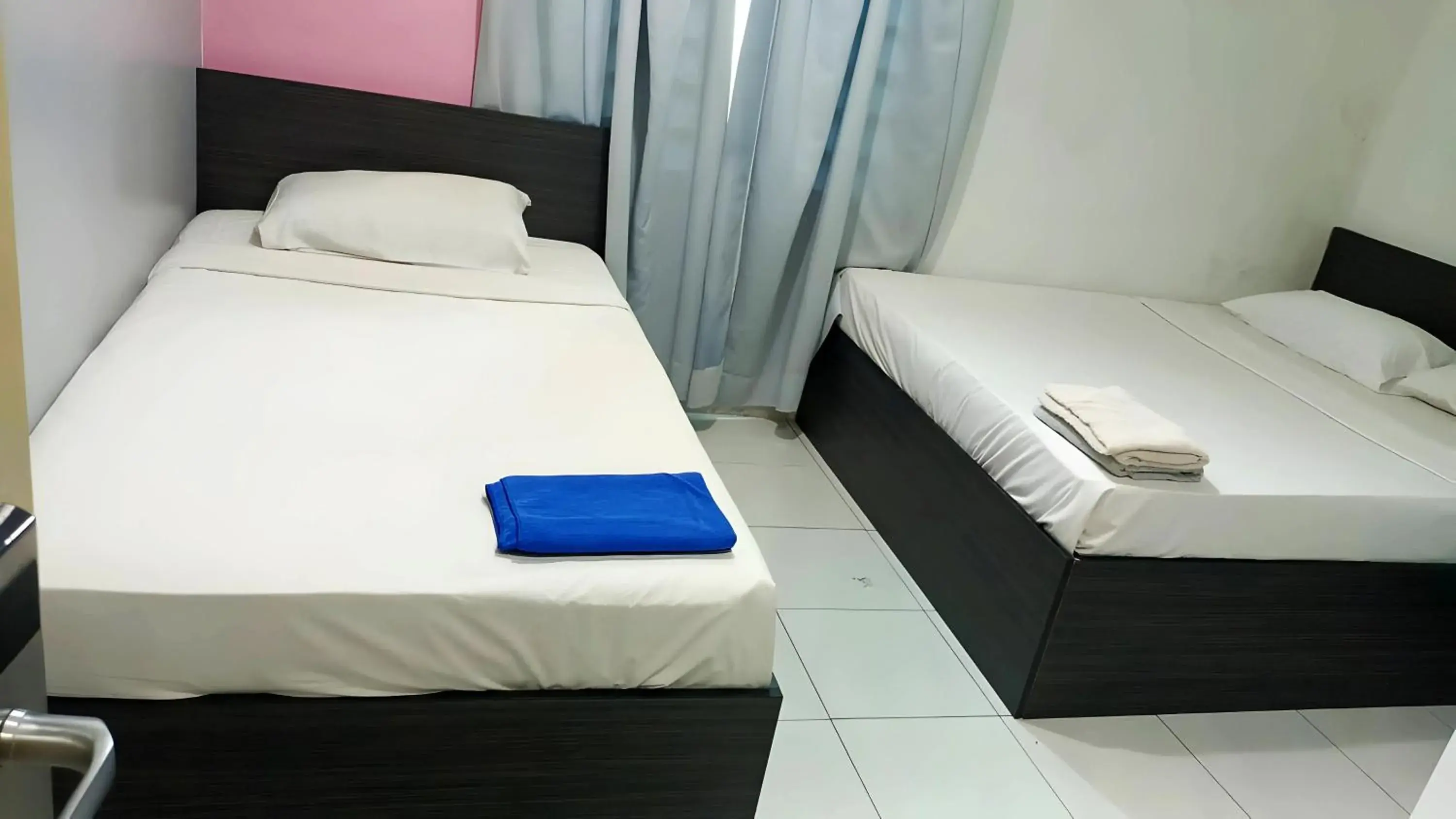 Superior Suite in Hotel Checkedinn Superior Suite in Hotel Checkedinn