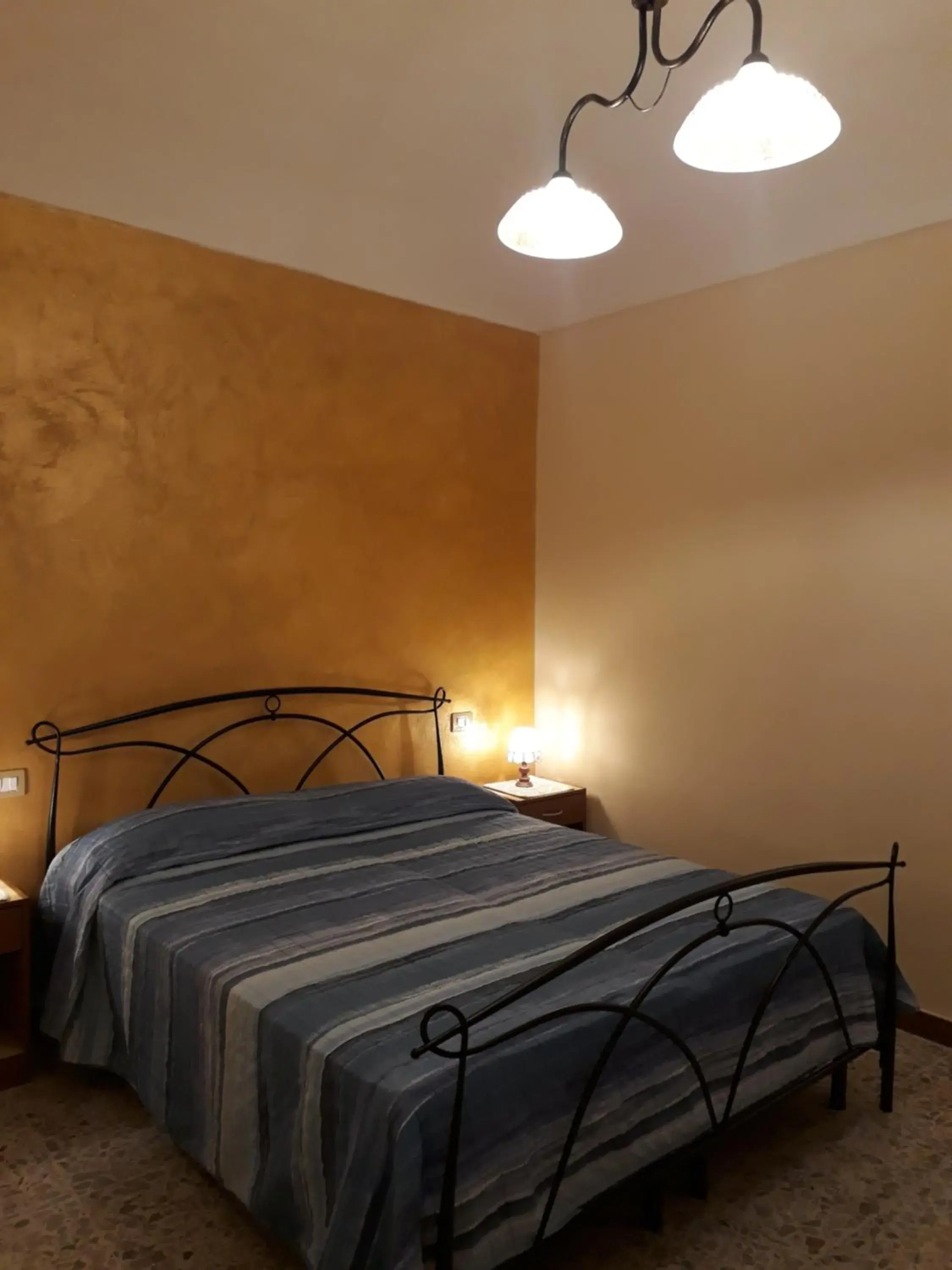 Deluxe Double Room with Private External Bathroom in L'Antico Faro Deluxe Double Room with Private External Bathroom in L'Antico Faro