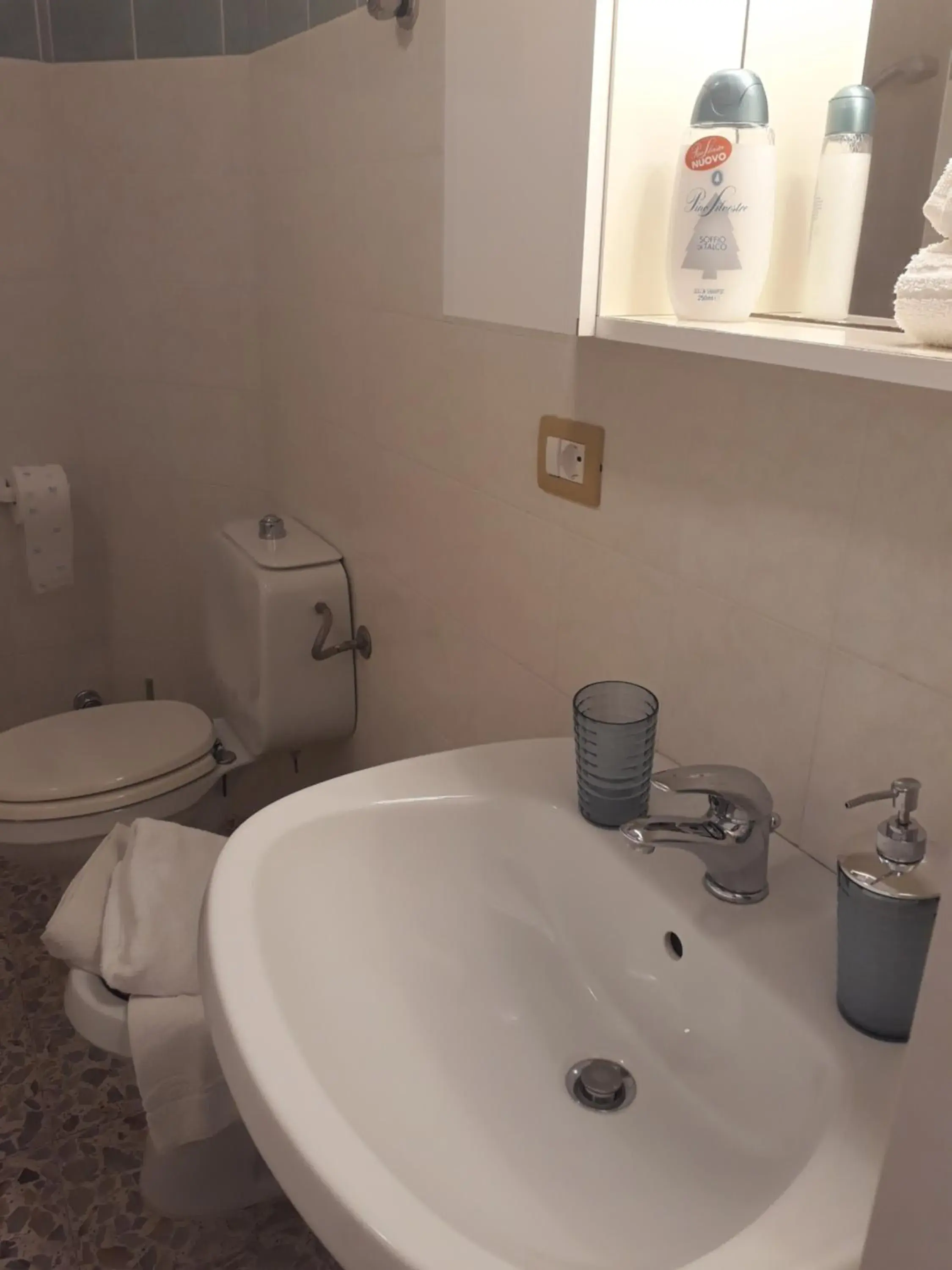 Deluxe Double Room with Balcony and Sea View in L'Antico Faro Deluxe Double Room with Balcony and Sea View in L'Antico Faro