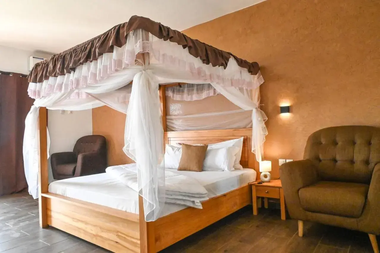 Suite with Lake View - single occupancy in Hotel le Trarza Suite with Lake View - single occupancy in Hotel le Trarza