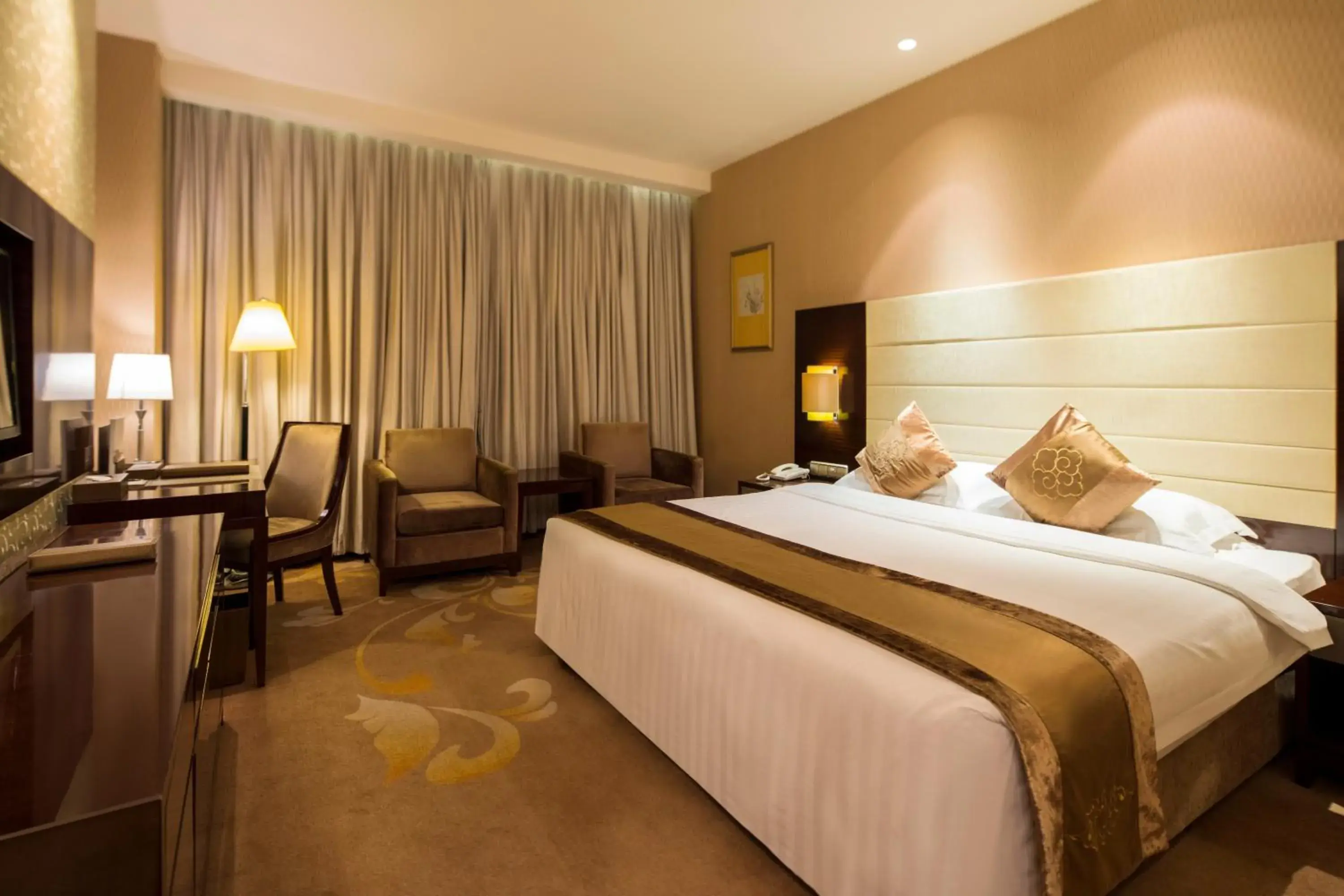 Executive Double Room in Ritan Hotel Downtown Beijing Executive Double Room in Ritan Hotel Downtown Beijing