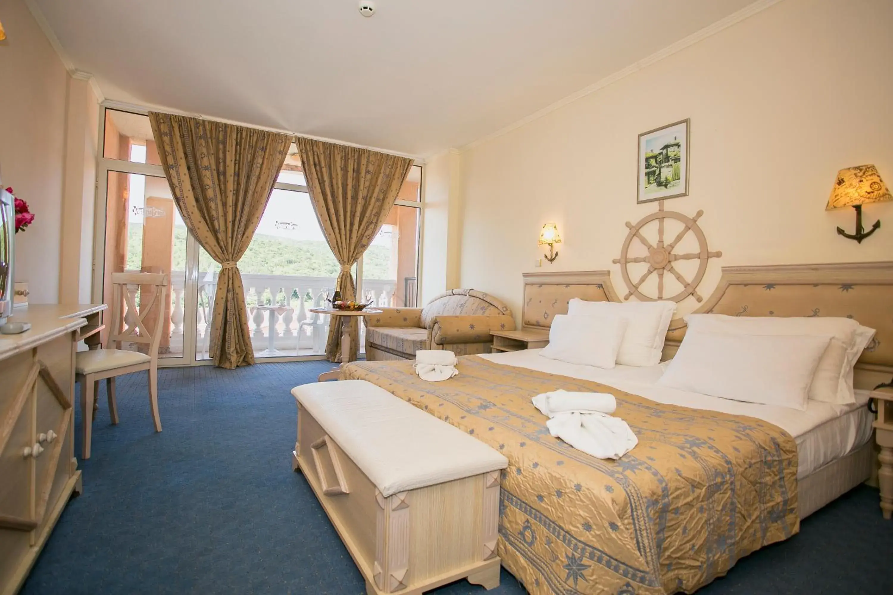 Double Room with Park View in Royal Park Hotel - All Inclusive Double Room with Park View in Royal Park Hotel - All Inclusive