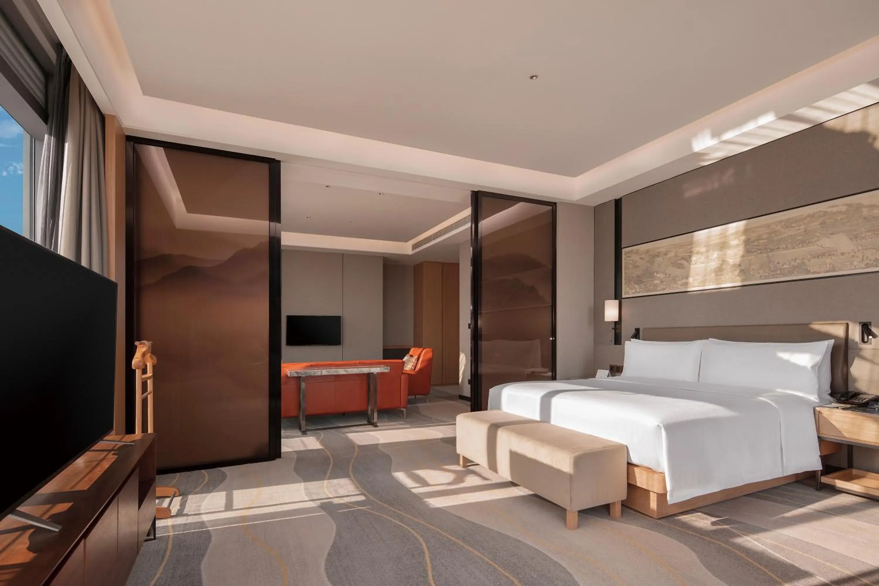 Deluxe King Suite in Doubletree By Hilton Suzhou Wujiang Deluxe King Suite in Doubletree By Hilton Suzhou Wujiang