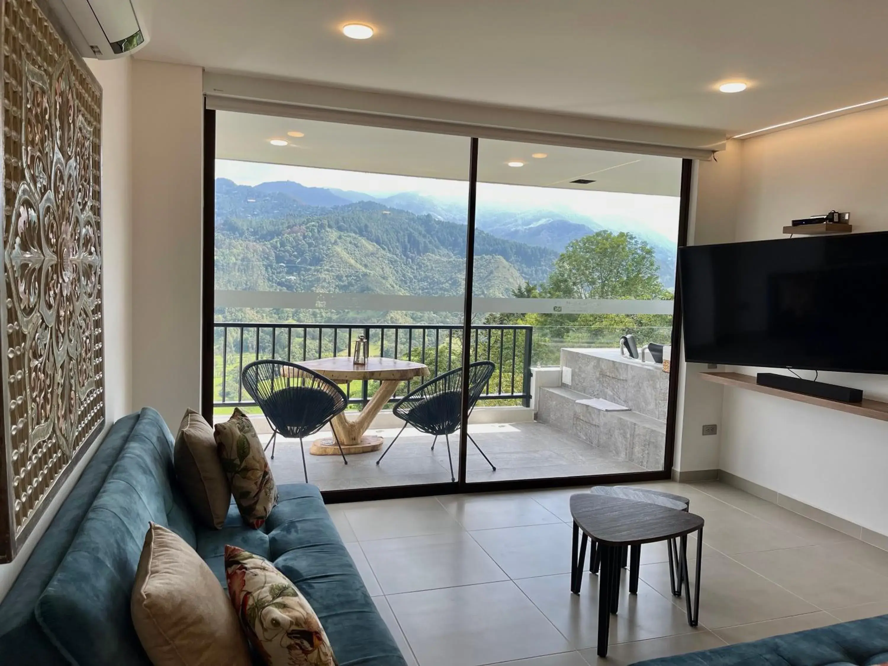 Deluxe Suite with Spa Bath in Hotel El Mirador del Cocora Deluxe Suite with Spa Bath in Hotel El Mirador del Cocora