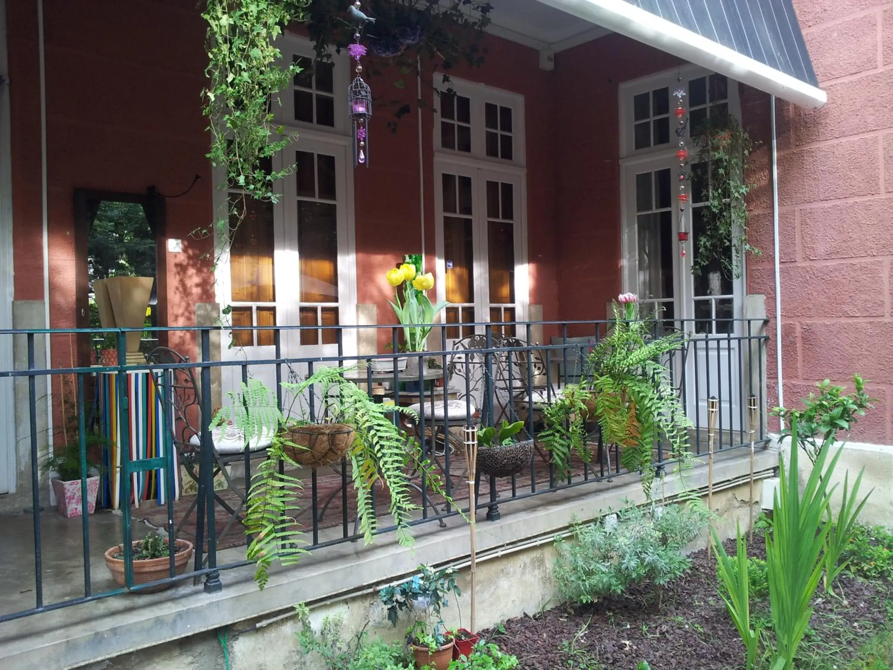 Whatever Art B&B Whatever Art B&B