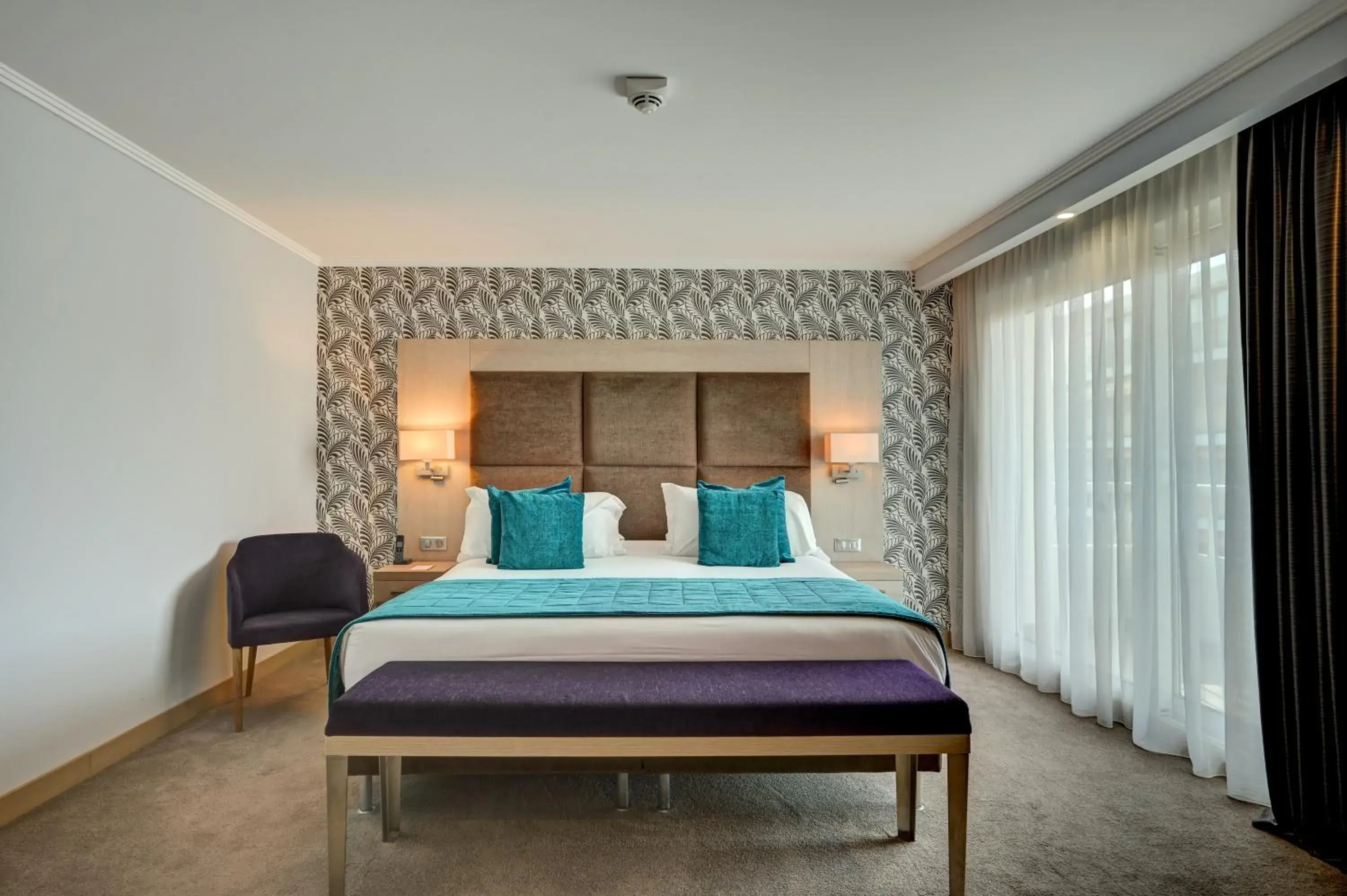 Executive Suite in Juliana Hotel Cannes Executive Suite in Juliana Hotel Cannes