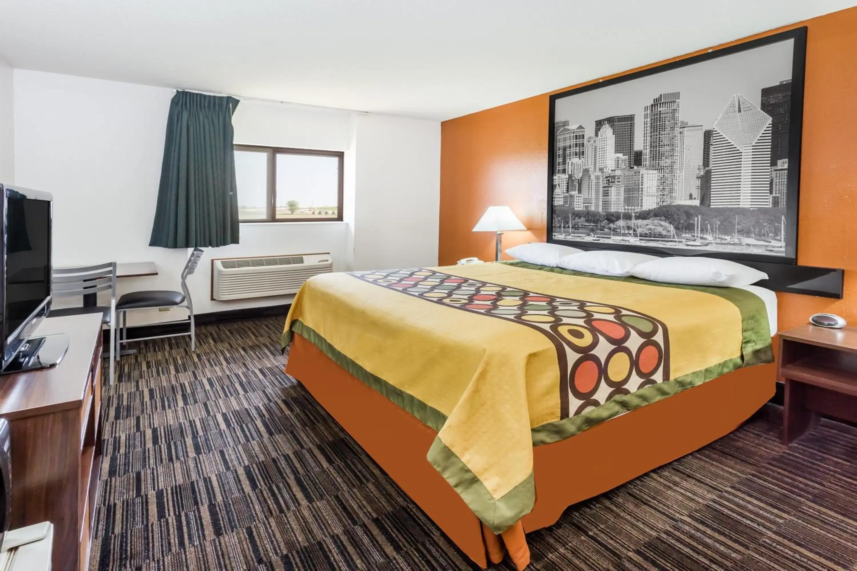 King Room - Non-Smoking in Super 8 by Wyndham Dixon King Room - Non-Smoking in Super 8 by Wyndham Dixon