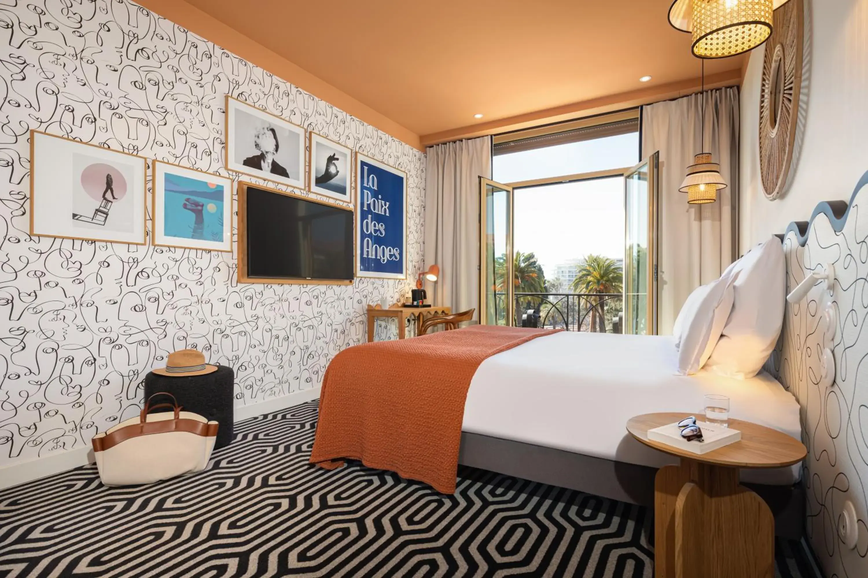 Double or Twin Room with Sea View in Albert 1er Double or Twin Room with Sea View in Albert 1er