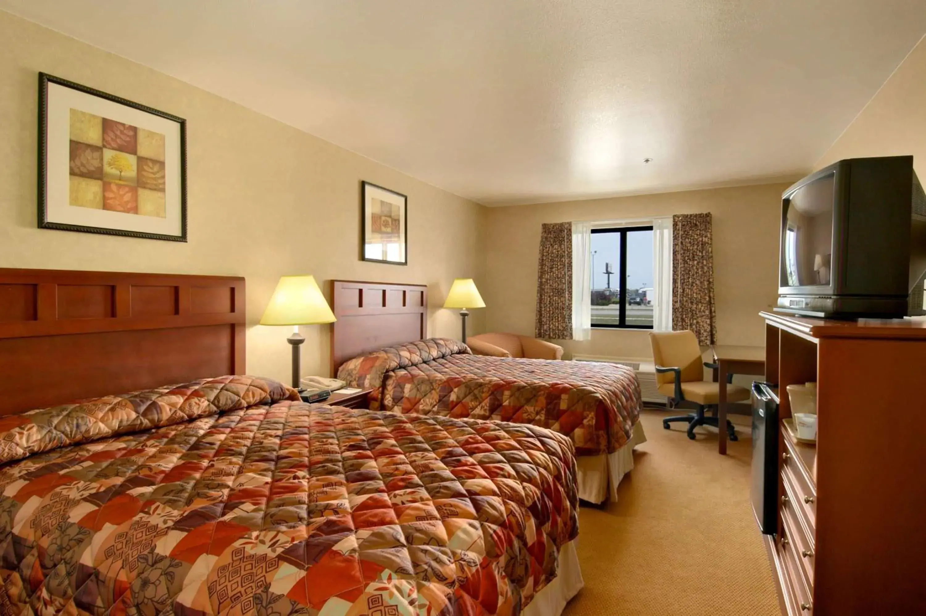 Double Room with Two Double Beds - Non-Smoking in Baymont by Wyndham Tuscola Double Room with Two Double Beds - Non-Smoking in Baymont by Wyndham Tuscola