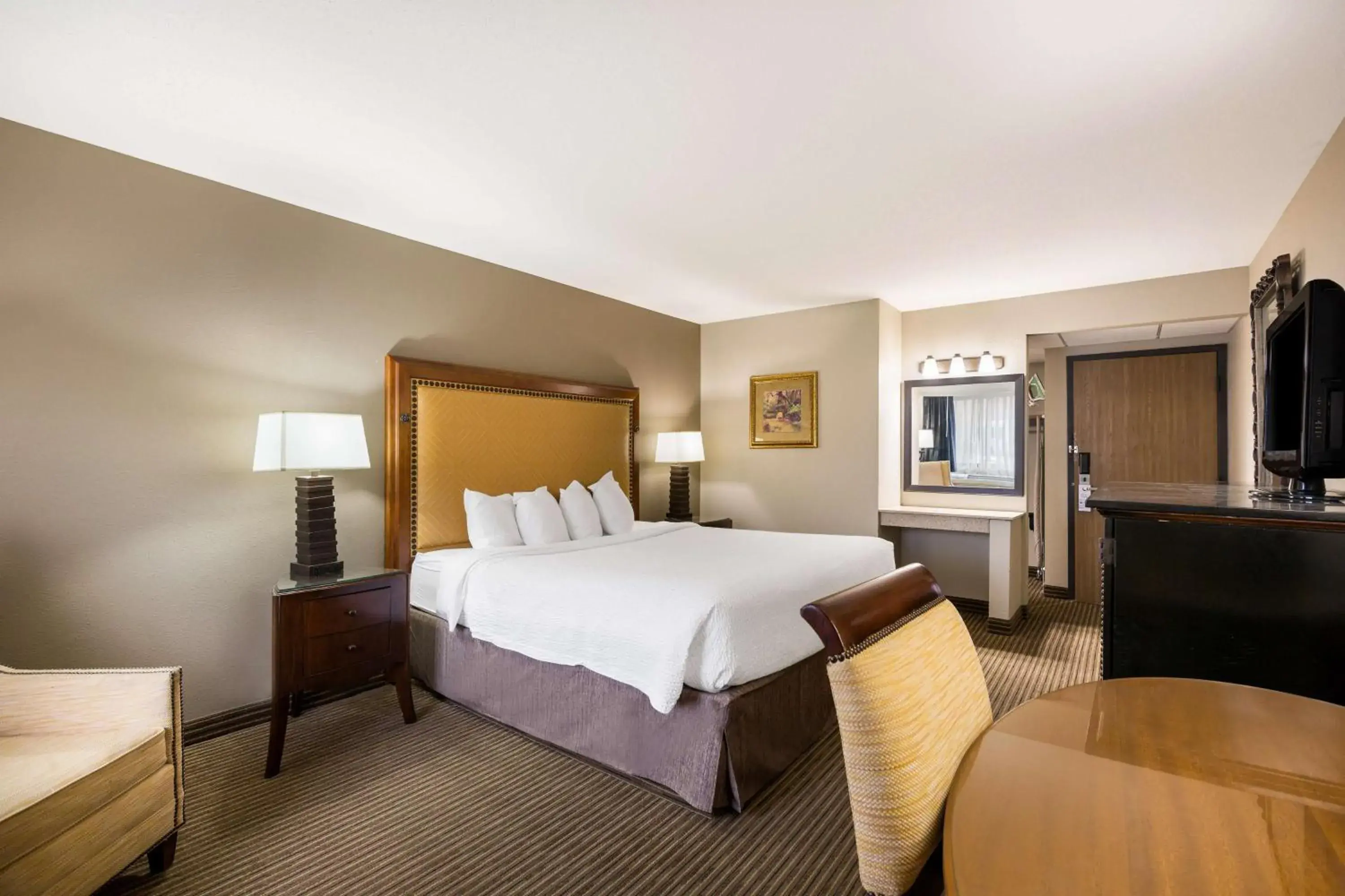 King Room - Non-Smoking in Revel Hotel Minot - SureStay Collection by Best Western King Room - Non-Smoking in Revel Hotel Minot - SureStay Collection by Best Western