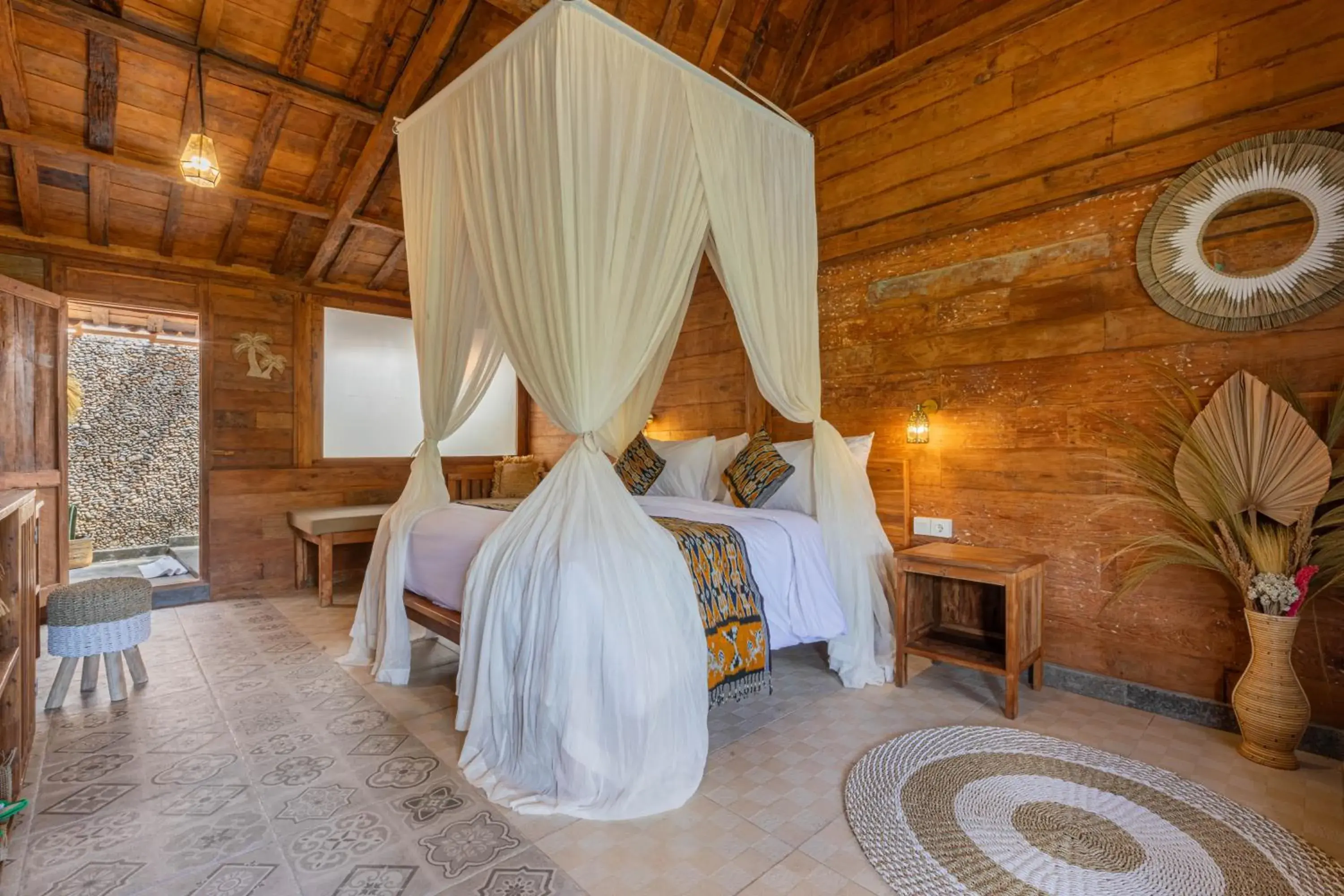 Deluxe Bungalow with Garden View in Jukung Cottage Deluxe Bungalow with Garden View in Jukung Cottage