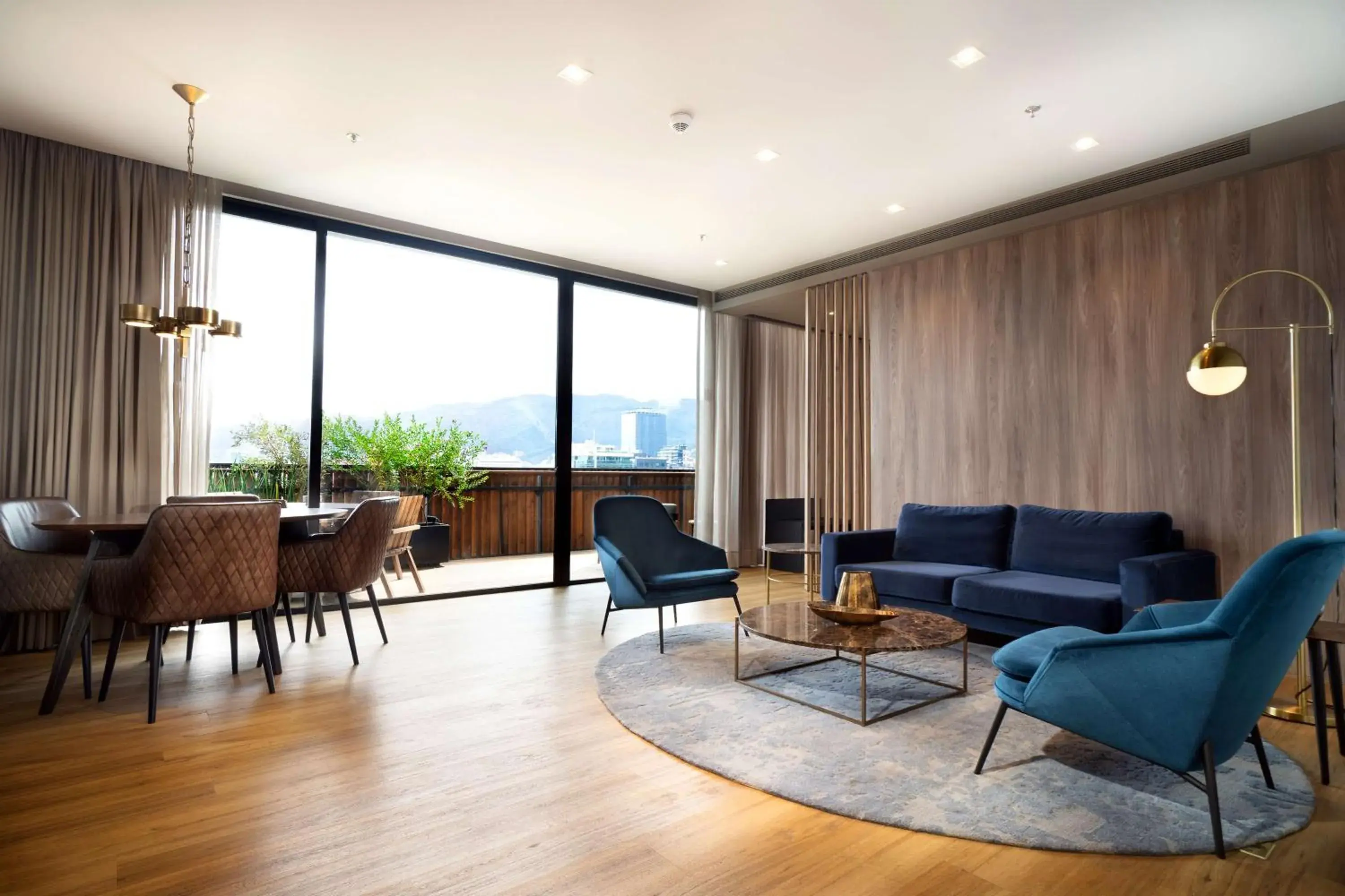 Grand King Apartasuite in Salvio Parque 93 Bogota, Curio Collection by Hilton Grand King Apartasuite in Salvio Parque 93 Bogota, Curio Collection by Hilton