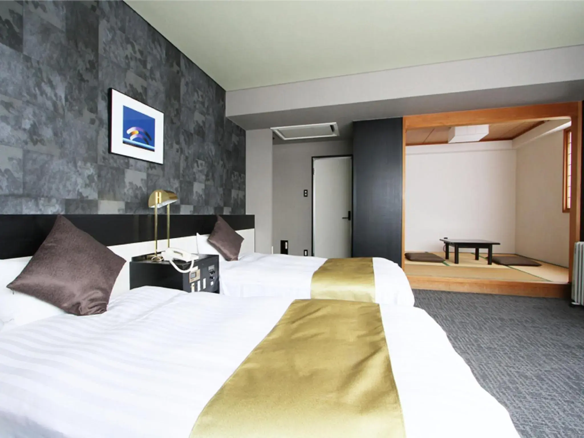 Deluxe Room with Tatami area - Non-Smoking in Hotel AreaOne Chitose Deluxe Room with Tatami area - Non-Smoking in Hotel AreaOne Chitose