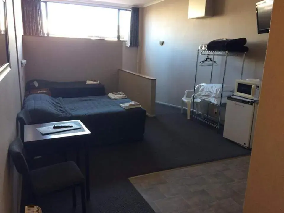 Family Room - Disability Access in Feilding Hotel Family Room - Disability Access in Feilding Hotel
