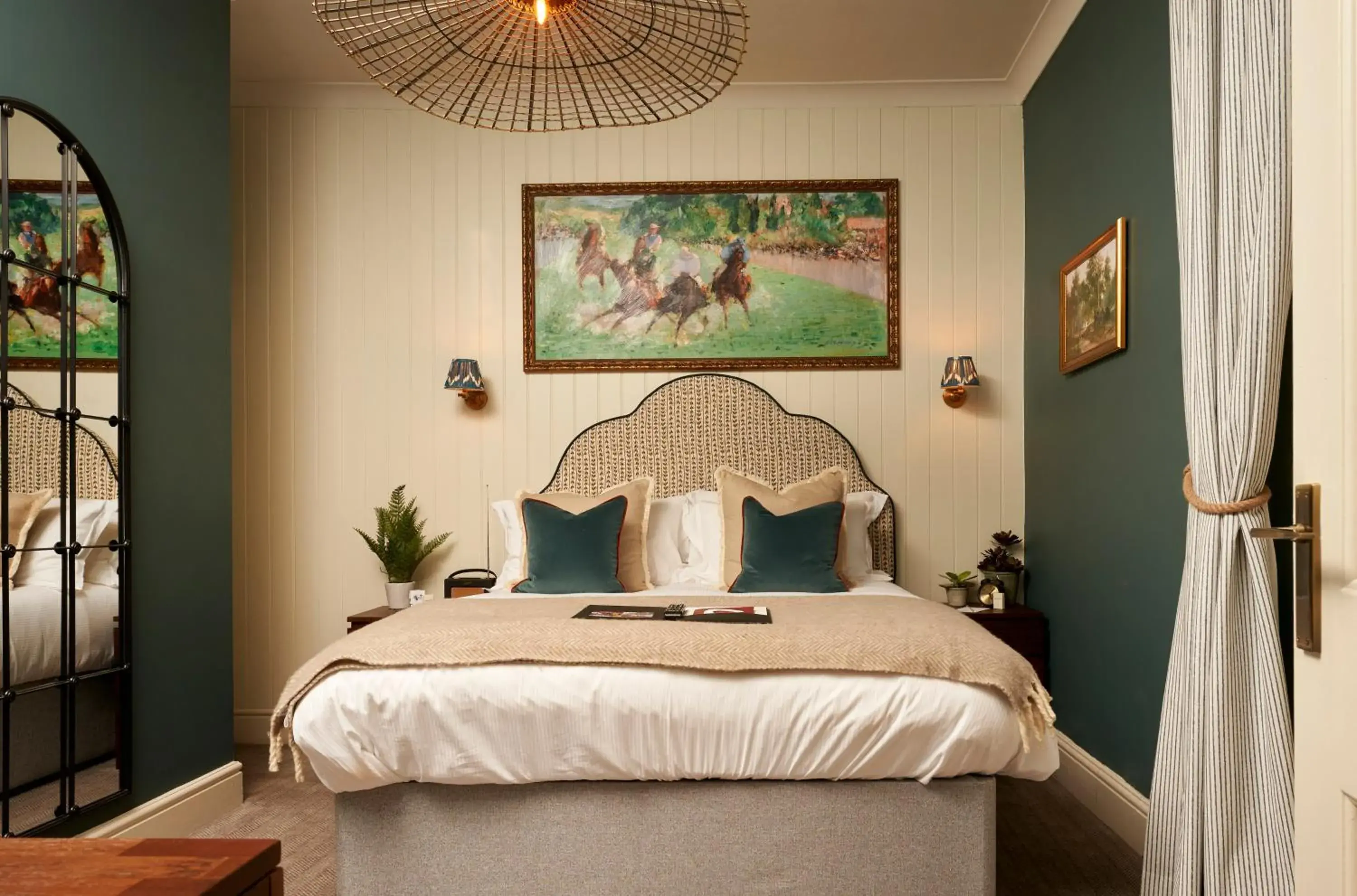 Standard Double or Twin Room in The Lion Inn Standard Double or Twin Room in The Lion Inn