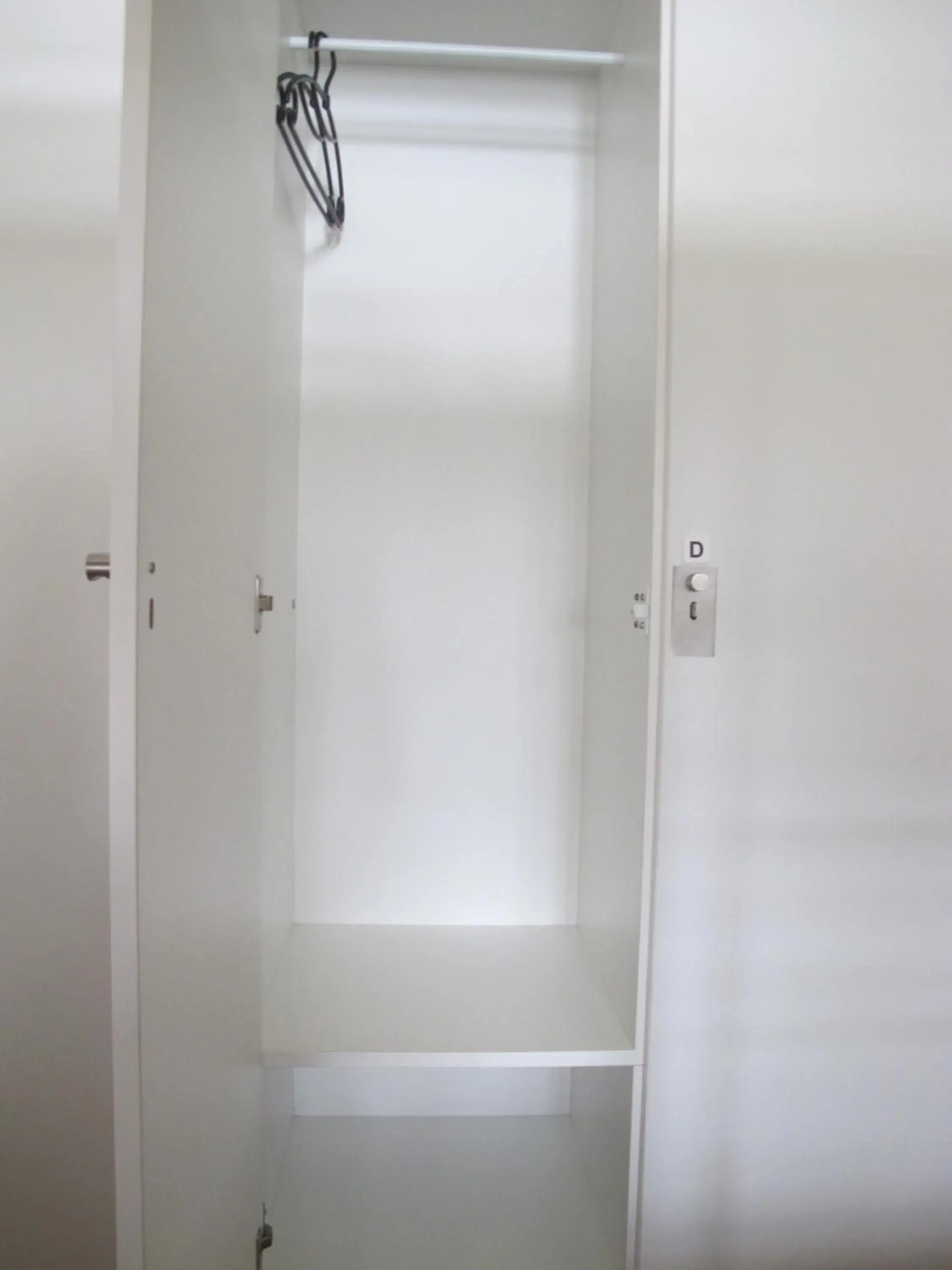 Bed in 10-Bed Mixed Dormitory Room in Azores Youth Hostels - Sao Miguel Bed in 10-Bed Mixed Dormitory Room in Azores Youth Hostels - Sao Miguel