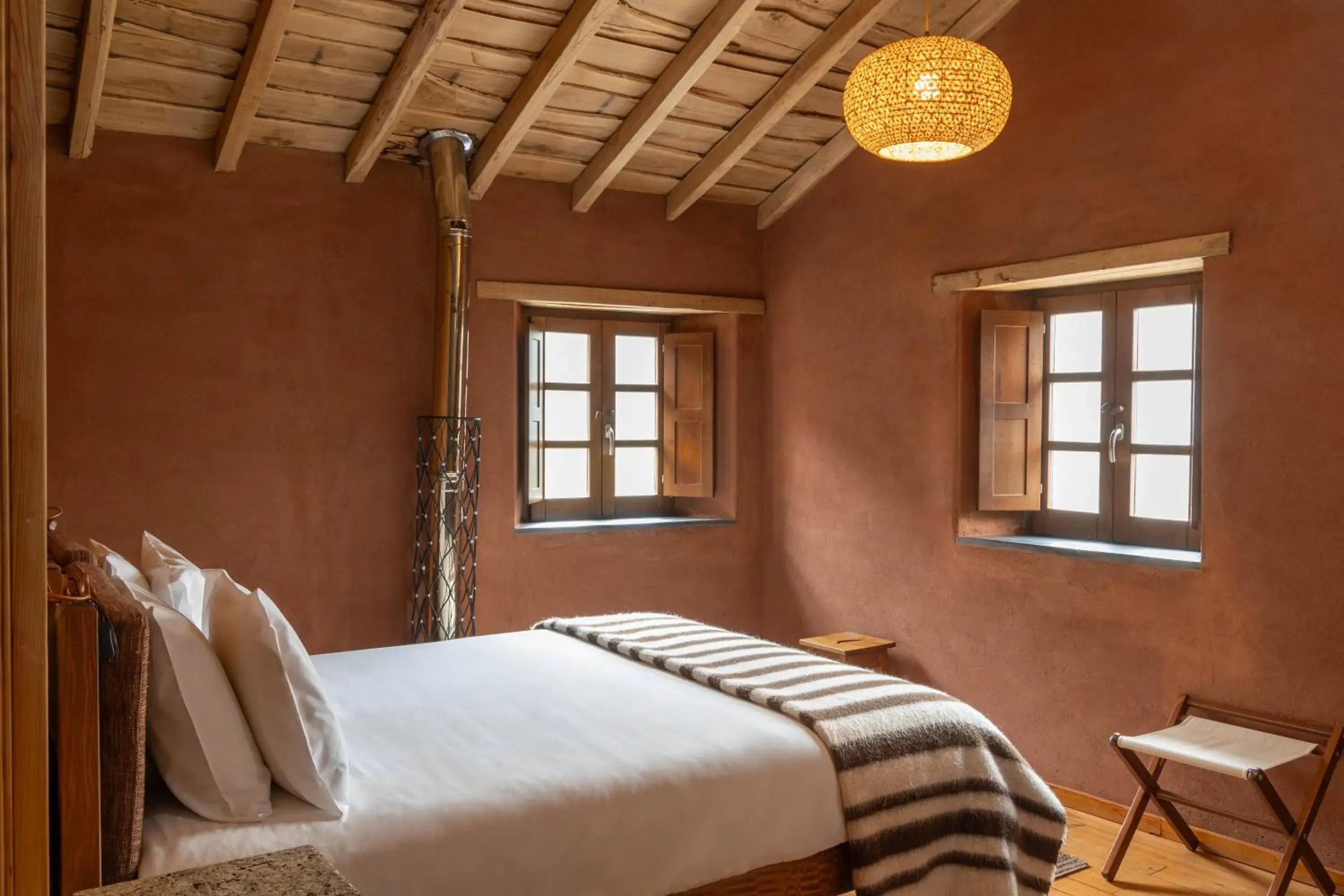 One-bedroom House - Valley in Cerdeira - Home for Creativity One-bedroom House - Valley in Cerdeira - Home for Creativity