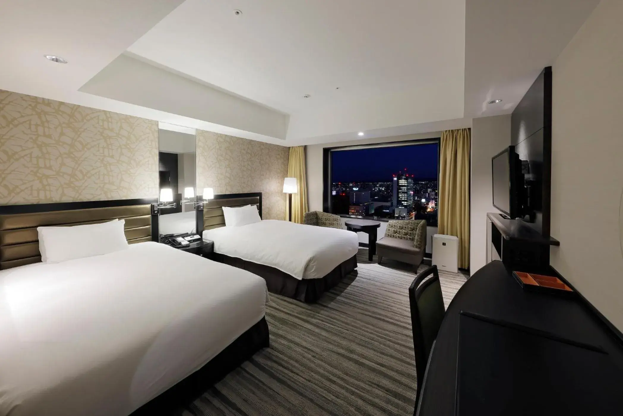 Moderate Twin - Non-Smoking in JR Tower Hotel Nikko Sapporo Moderate Twin - Non-Smoking in JR Tower Hotel Nikko Sapporo