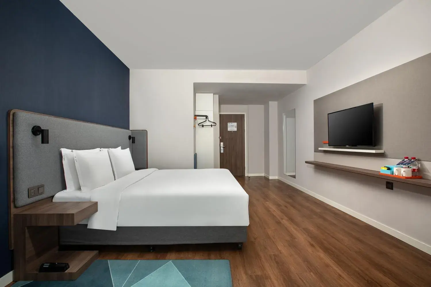 One-Bedroom Suite - Non-Smoking in Holiday Inn Express Shanghai Tangzhen, an IHG Hotel One-Bedroom Suite - Non-Smoking in Holiday Inn Express Shanghai Tangzhen, an IHG Hotel