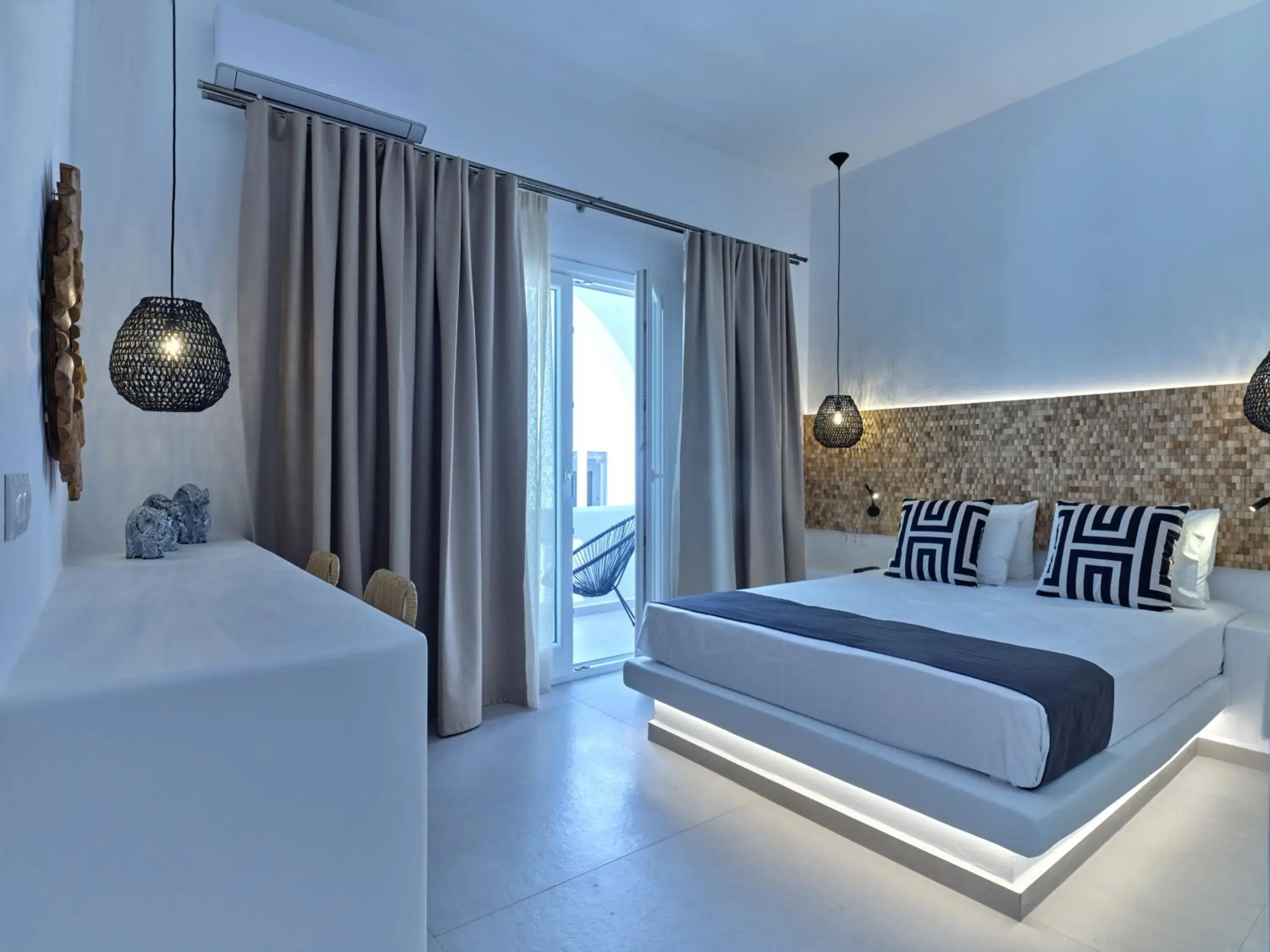 Deluxe King Room in Acropolis Deluxe King Room in Acropolis