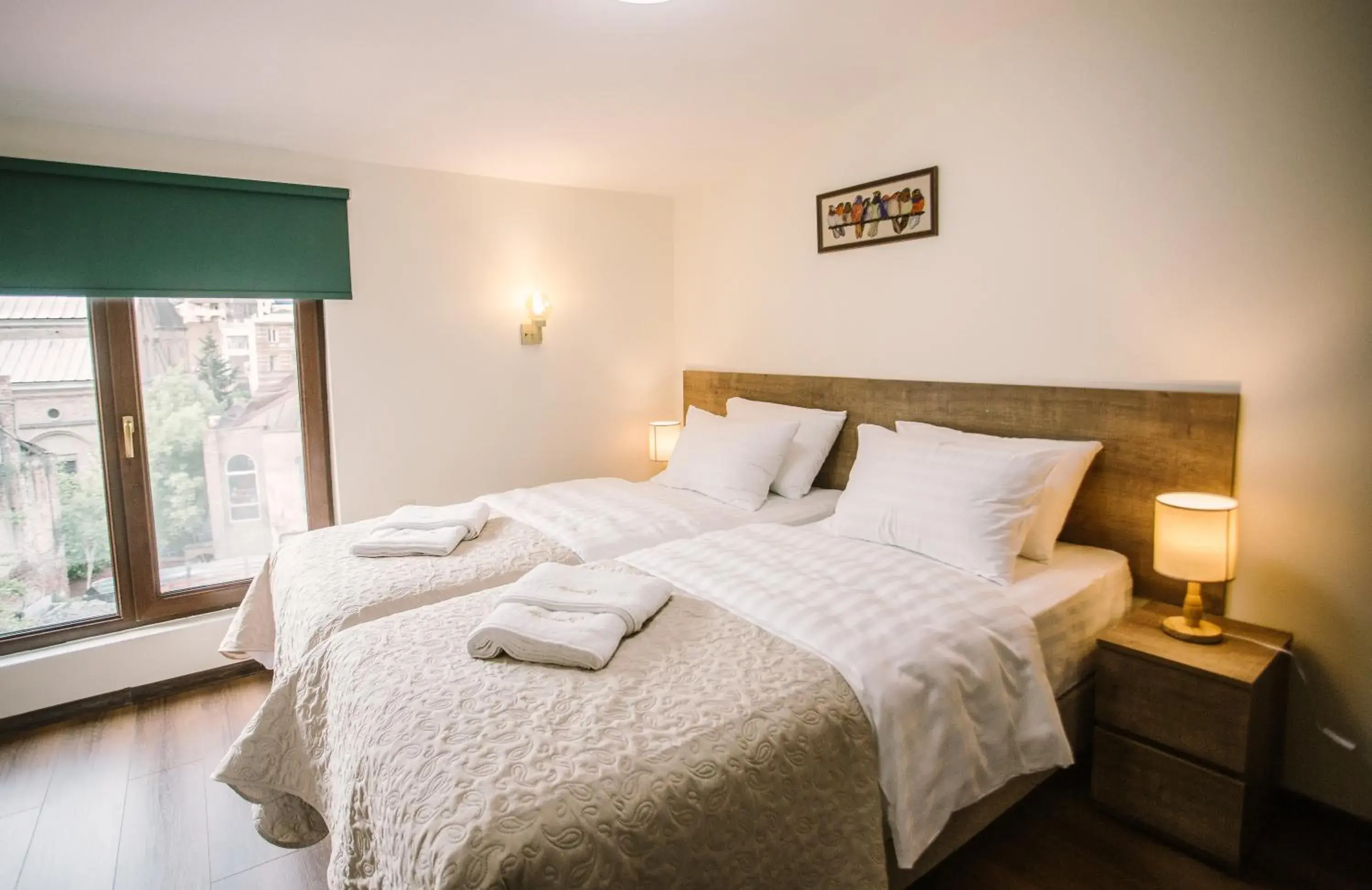 Large Twin Room - single occupancy in Mariam R Large Twin Room - single occupancy in Mariam R