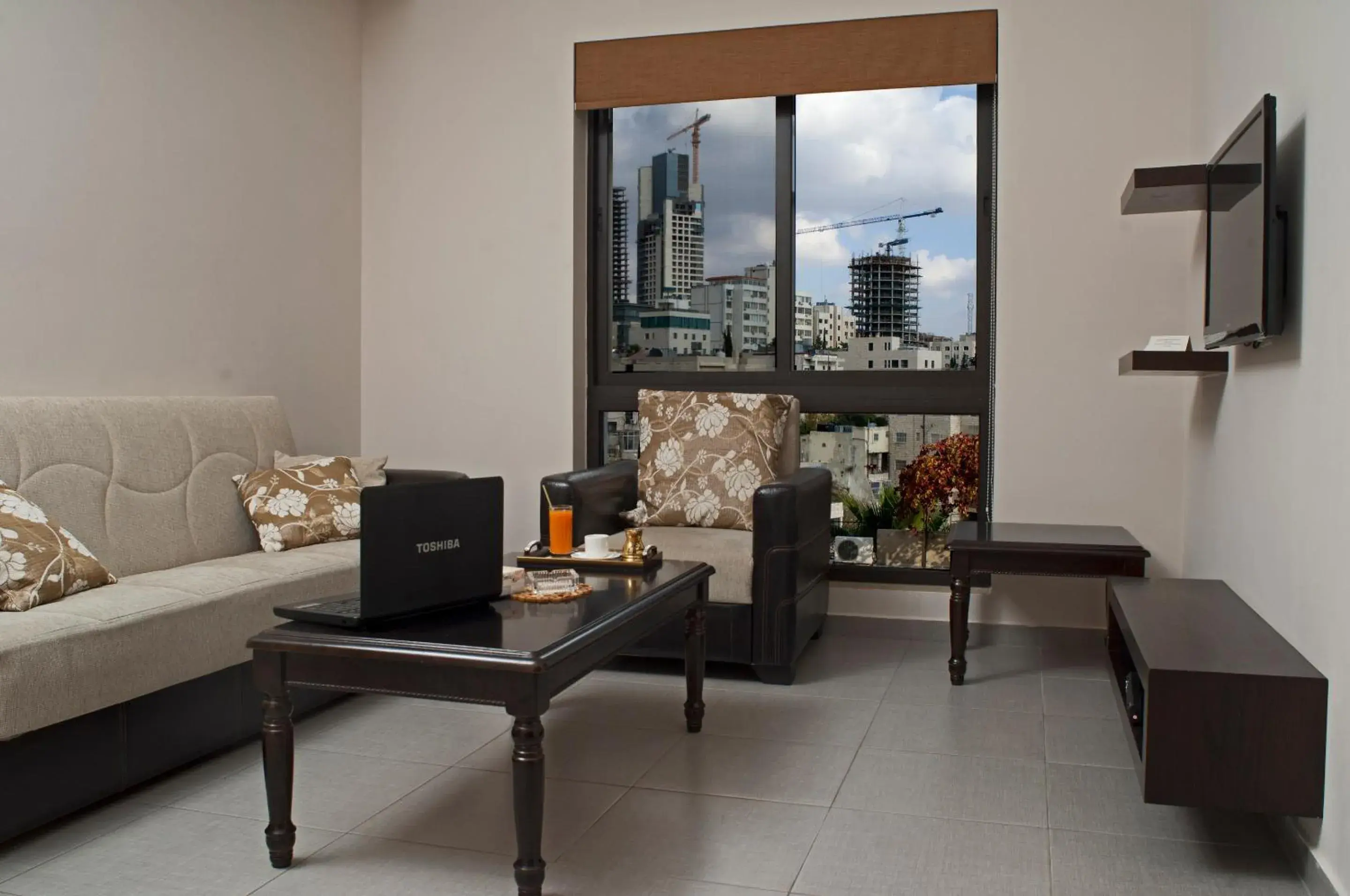 One-Bedroom Suite in Celino Hotel One-Bedroom Suite in Celino Hotel