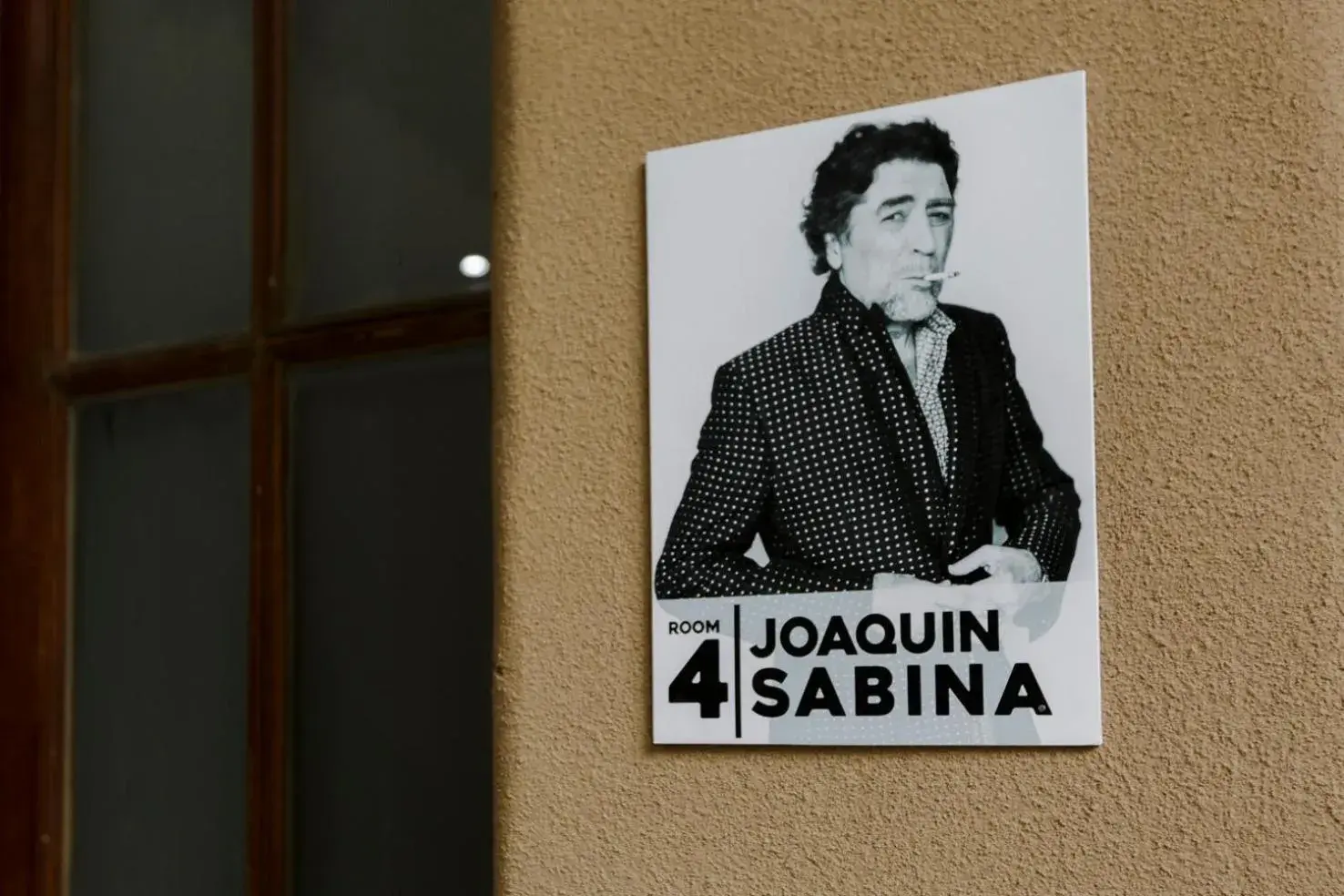 Bed in 6-Bed Mixed Dormitory Room in Che Juan Hostel BA Bed in 6-Bed Mixed Dormitory Room in Che Juan Hostel BA