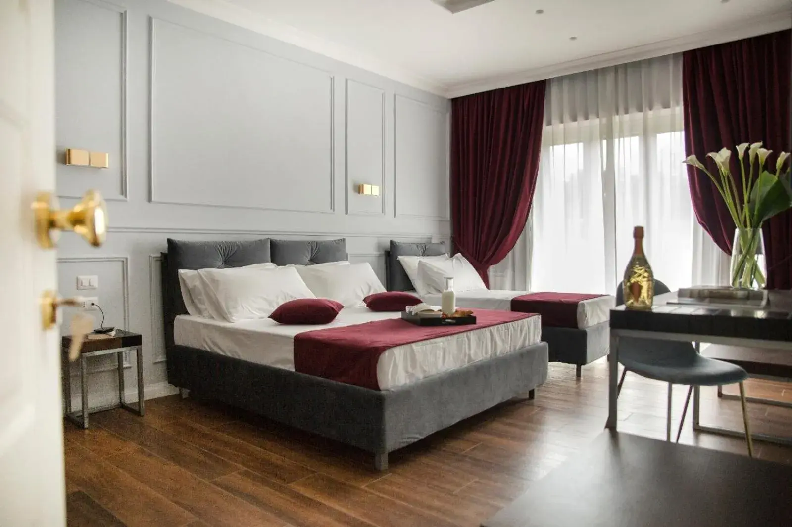 Deluxe Double Room with Balcony - single occupancy in Unicum Roma Suites Deluxe Double Room with Balcony - single occupancy in Unicum Roma Suites