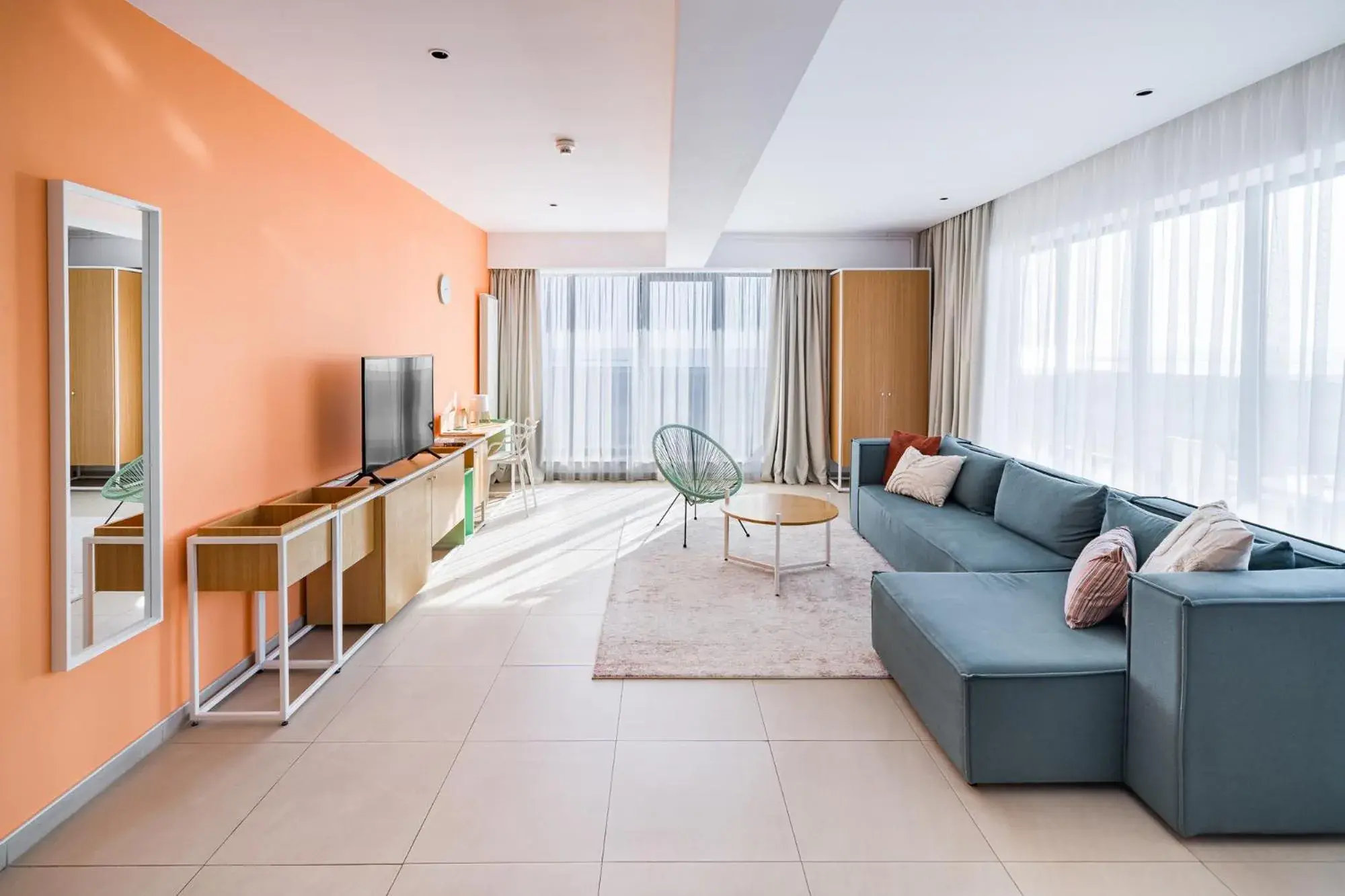 Deluxe Suite with Sea View in Riva Mamaia Beach Apart Hotel Deluxe Suite with Sea View in Riva Mamaia Beach Apart Hotel