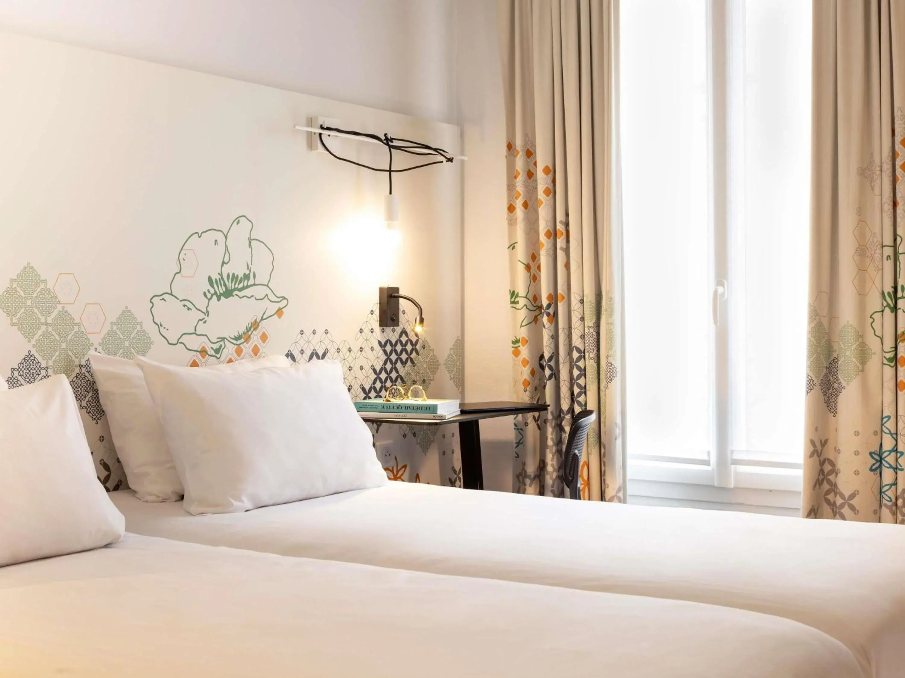 Standard Twin Room in Ibis Styles Paris Gare Saint Lazare Standard Twin Room in Ibis Styles Paris Gare Saint Lazare