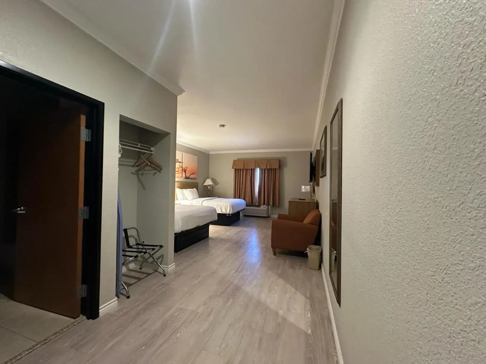 Queen Room with Two Queen Beds - Non-Smoking in Days Inn by Wyndham Copperas Cove Queen Room with Two Queen Beds - Non-Smoking in Days Inn by Wyndham Copperas Cove