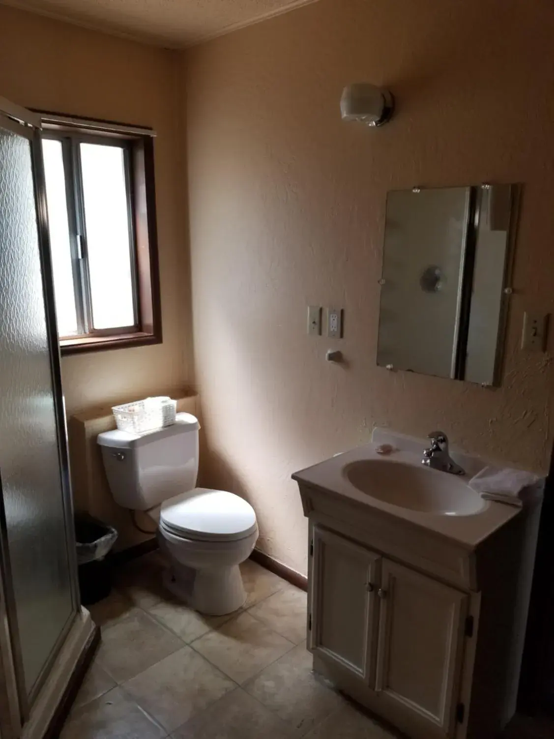 Deluxe Family Room in Timberline Lodge Deluxe Family Room in Timberline Lodge