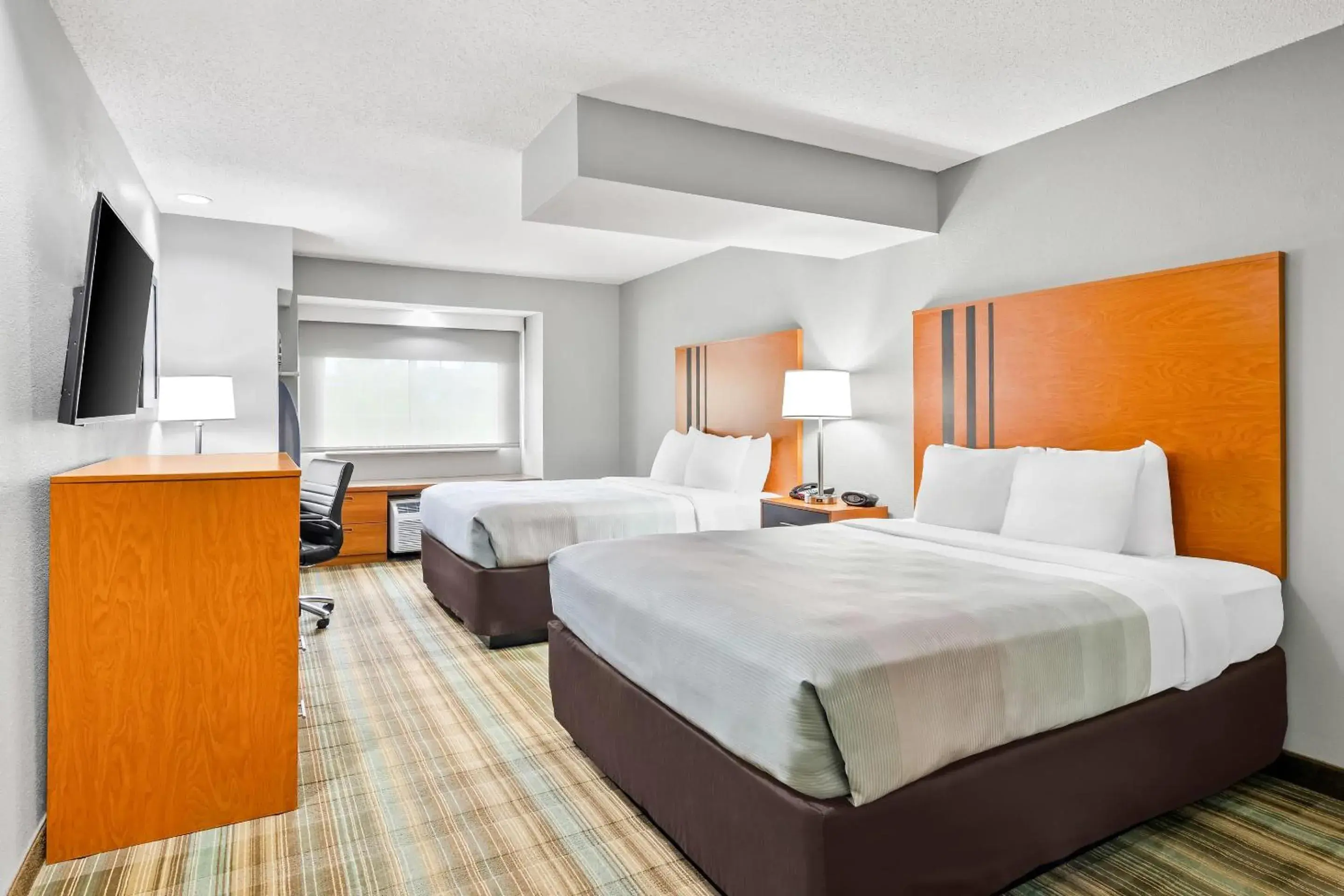 Queen Room with Two Queen Beds - Non-Smoking in Quality Inn & Suites I-81 Exit 7 Queen Room with Two Queen Beds - Non-Smoking in Quality Inn & Suites I-81 Exit 7