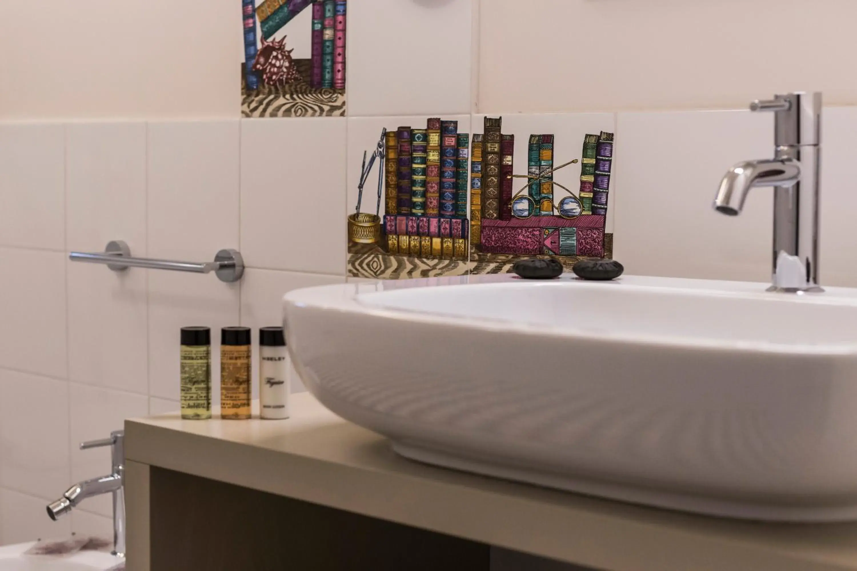 Triple Room with Balcony in Suite Hotel L'Oasi di Riaci Triple Room with Balcony in Suite Hotel L'Oasi di Riaci