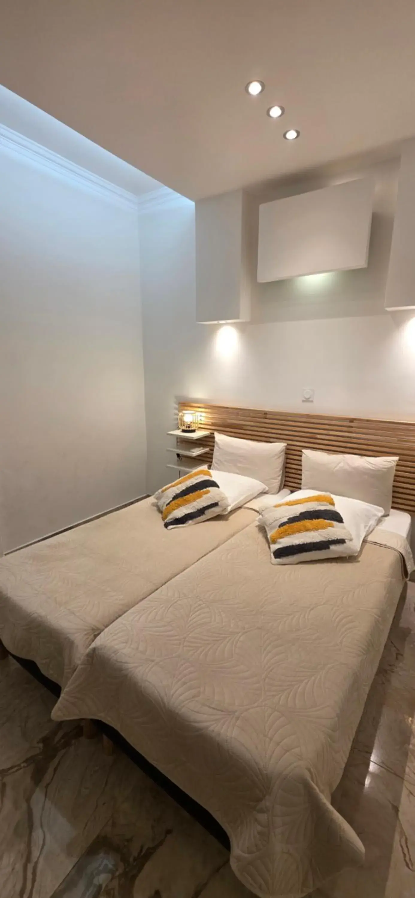 Family Room in Camelia Prestige - Place de la Nation Family Room in Camelia Prestige - Place de la Nation