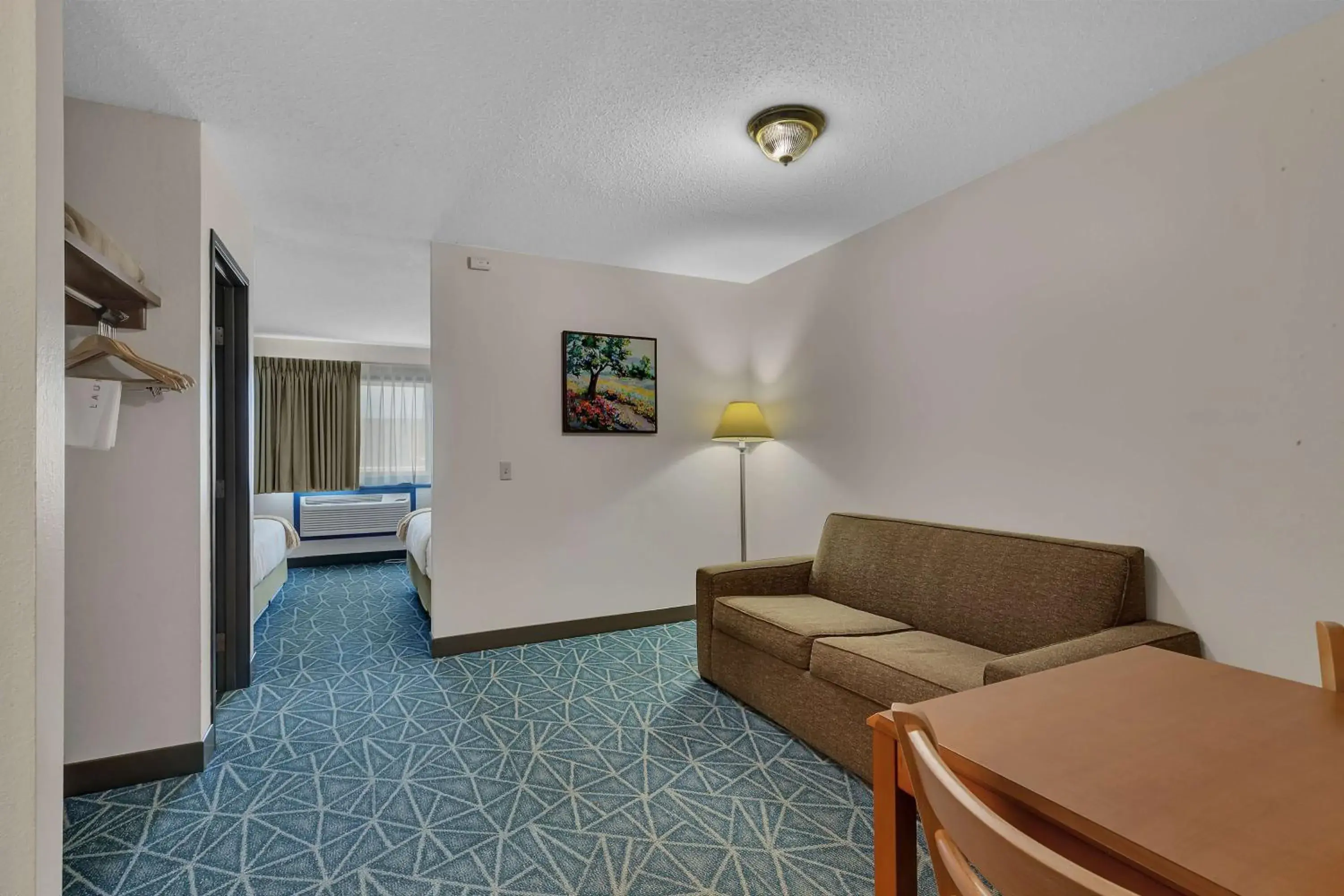 Queen Suite with Two Queen Beds and Sofa Bed in SureStay Hotel by Best Western Spicer Queen Suite with Two Queen Beds and Sofa Bed in SureStay Hotel by Best Western Spicer