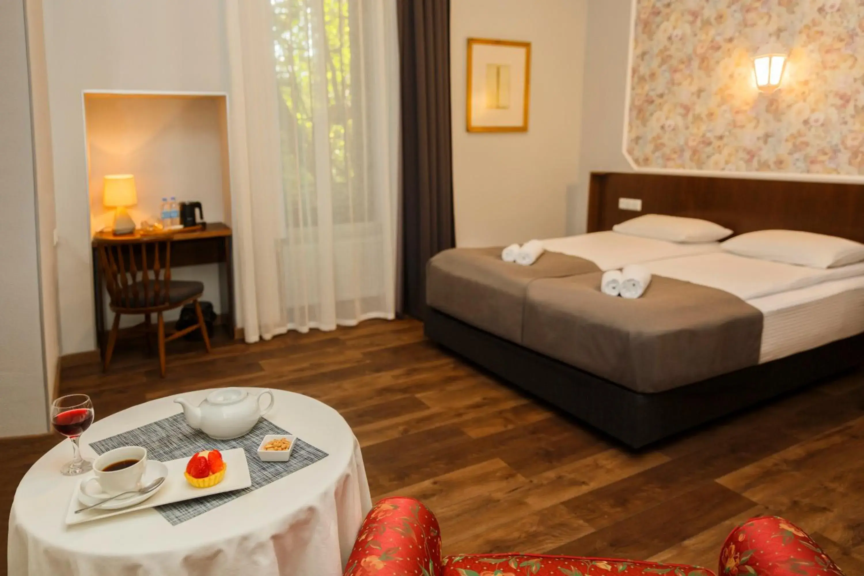 Deluxe Double or Twin Room in Tea for Two Hotel Deluxe Double or Twin Room in Tea for Two Hotel