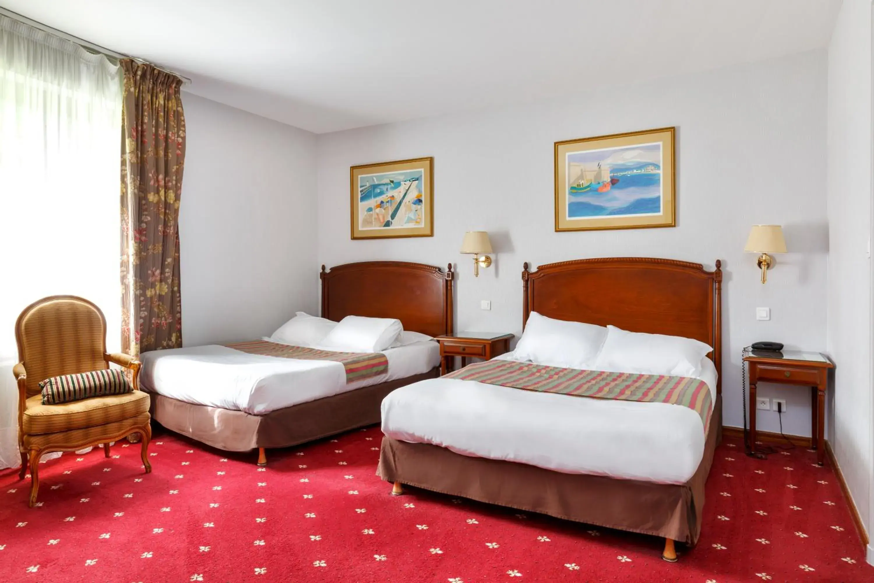 Standard Family Room in Château de Sancy Standard Family Room in Château de Sancy