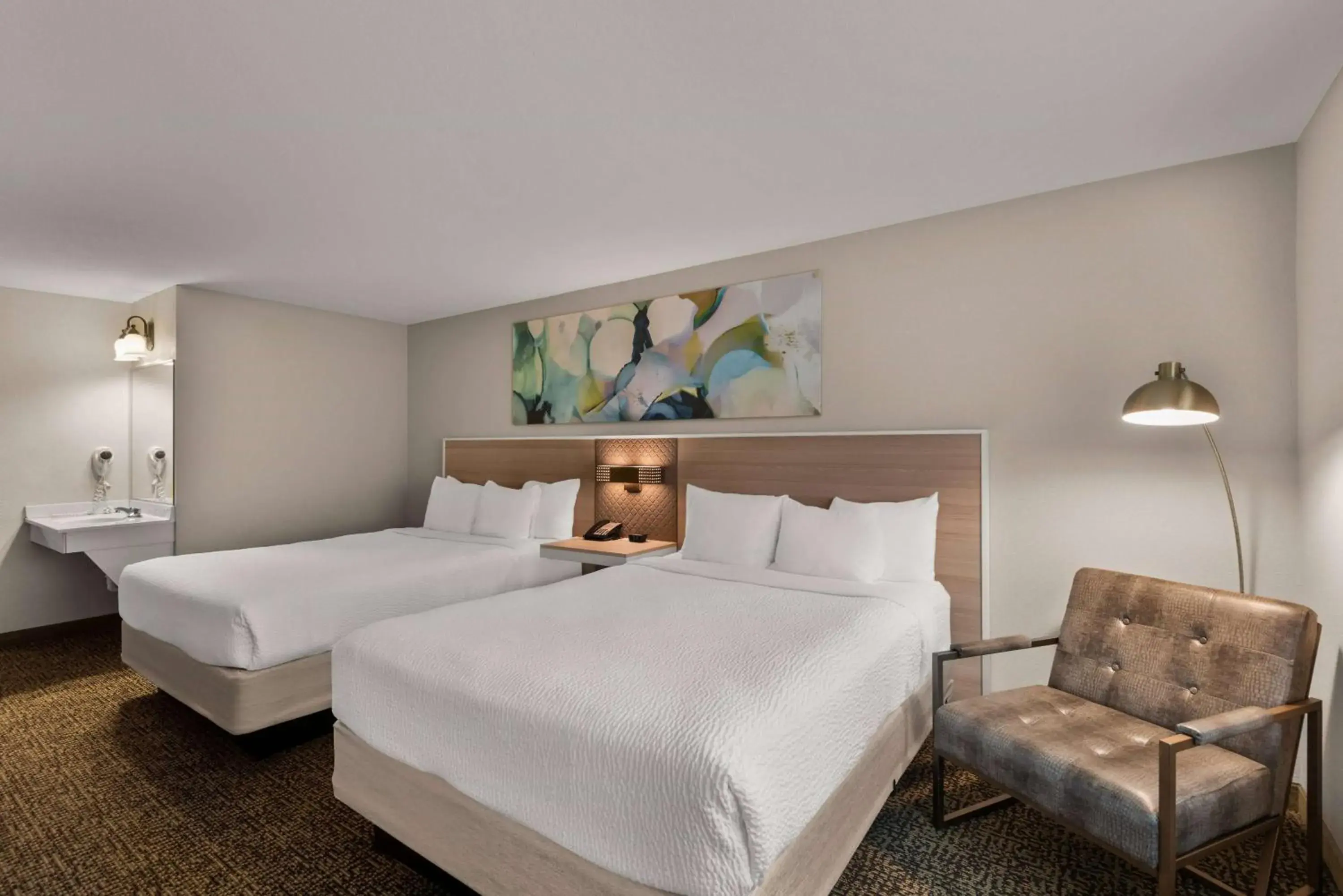 Queen Room with Two Queen Beds - Non-Smoking in Wyndham Garden Galena Hotel & Day Spa Queen Room with Two Queen Beds - Non-Smoking in Wyndham Garden Galena Hotel & Day Spa