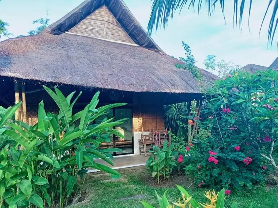 Family Bungalow in Three Little Birds Resort Family Bungalow in Three Little Birds Resort