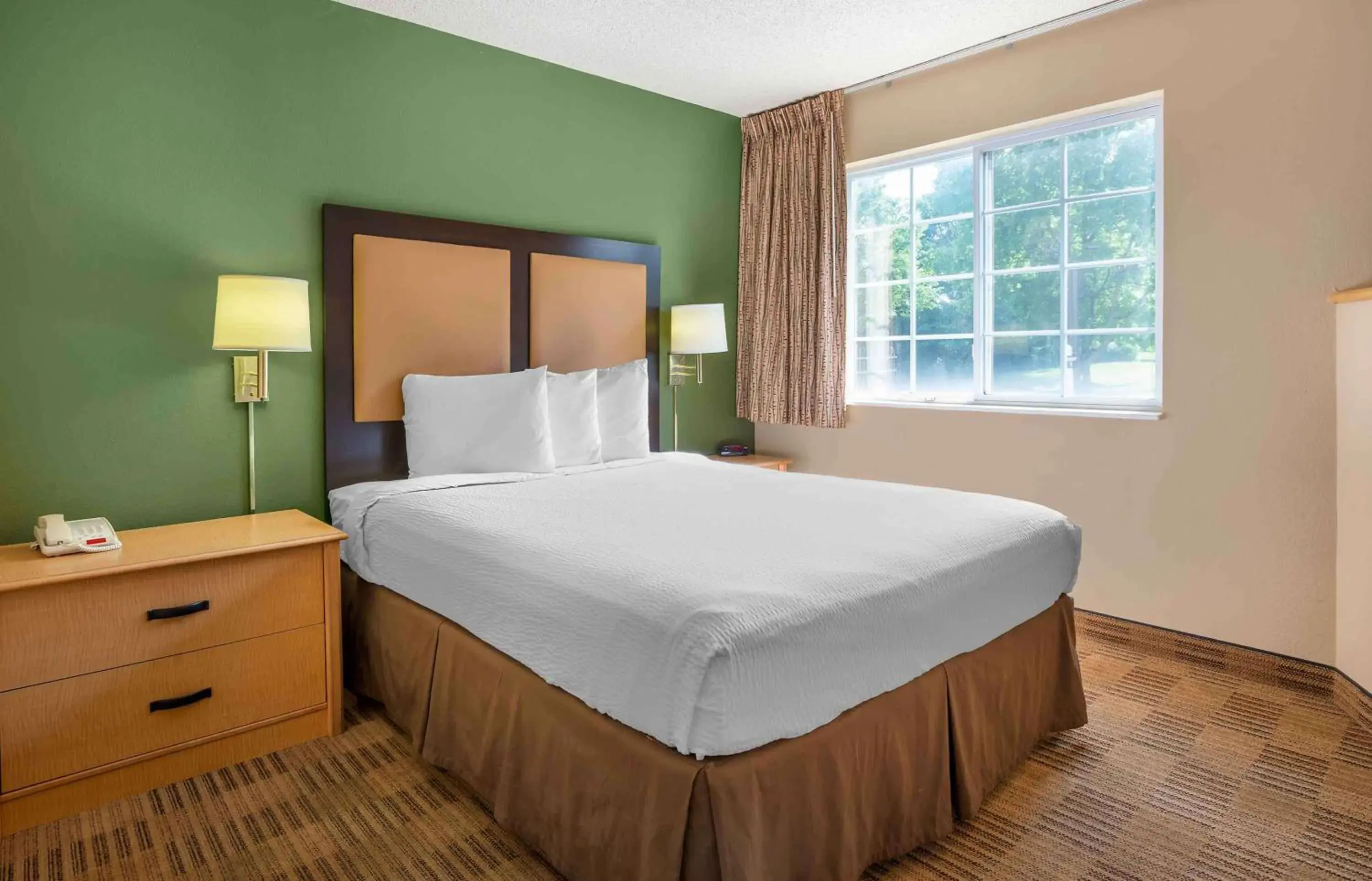 One Bedroom Suite with 1 Queen Bed - Non-Smoking in Extended Stay America Suites - Philadelphia - Malvern - Swedesford Rd One Bedroom Suite with 1 Queen Bed - Non-Smoking in Extended Stay America Suites - Philadelphia - Malvern - Swedesford Rd