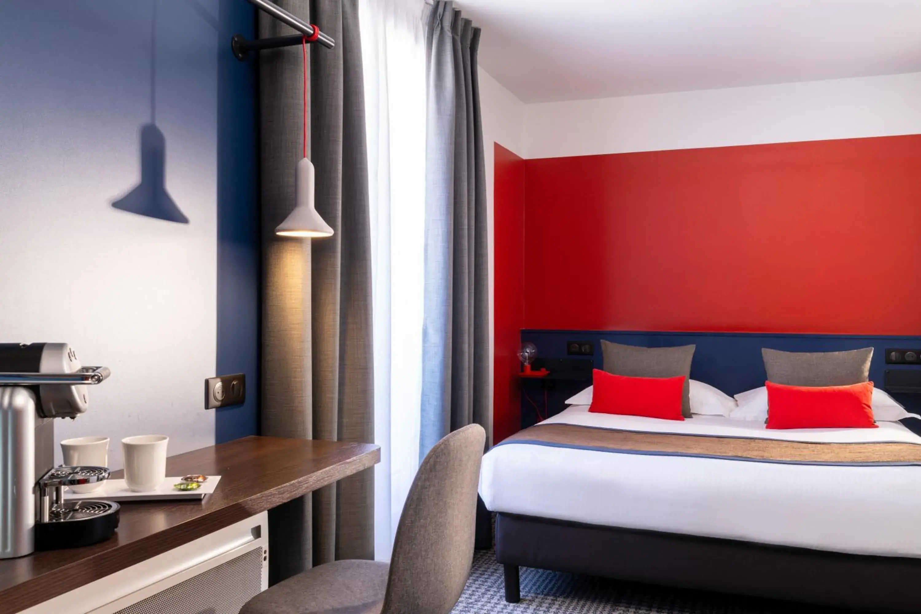 Family Room in Hotel Le Bugatti Family Room in Hotel Le Bugatti