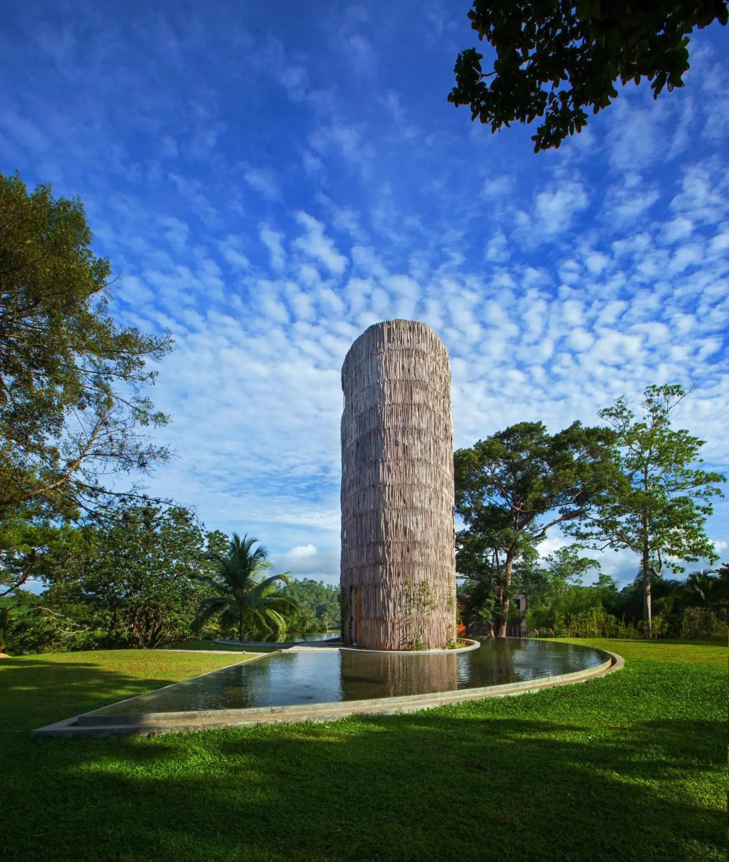 Tri by Amaya Tri by Amaya