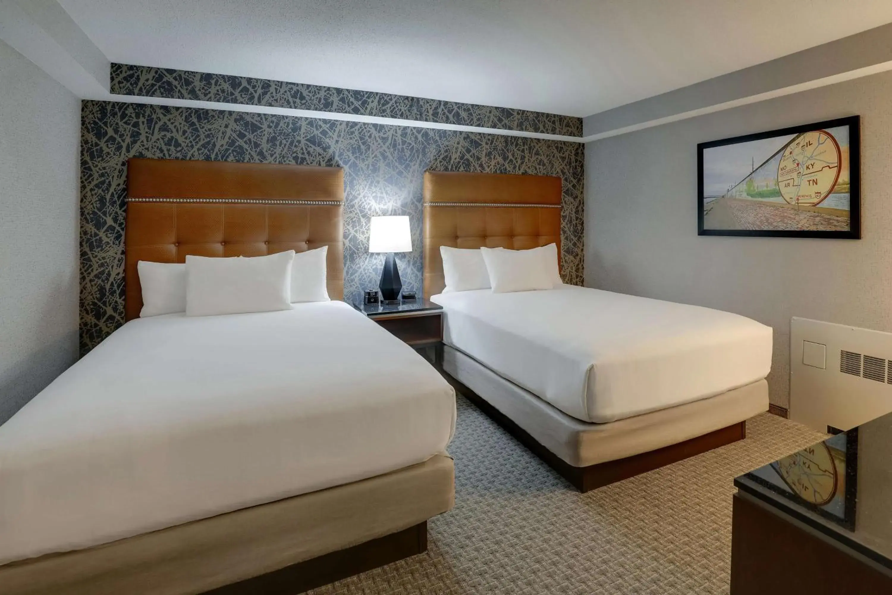 Superior Queen Suite with Sofa Bed - Accessible, Tub in Drury Inn & Suites Cape Girardeau Superior Queen Suite with Sofa Bed - Accessible, Tub in Drury Inn & Suites Cape Girardeau