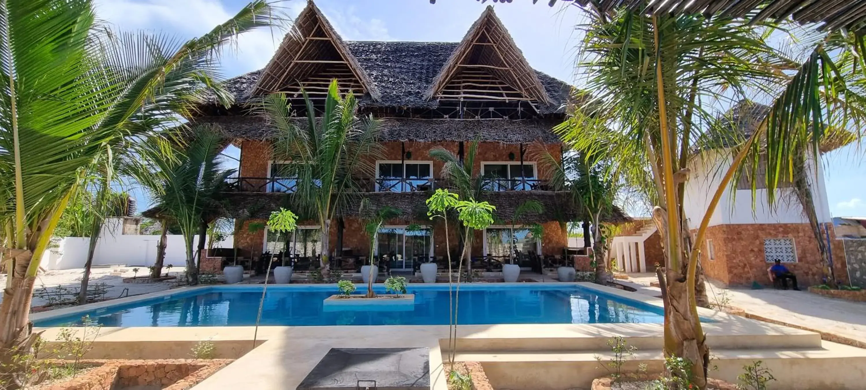 Deluxe Bungalow in Salama & Mbuyuni Bungalows Deluxe Bungalow in Salama & Mbuyuni Bungalows