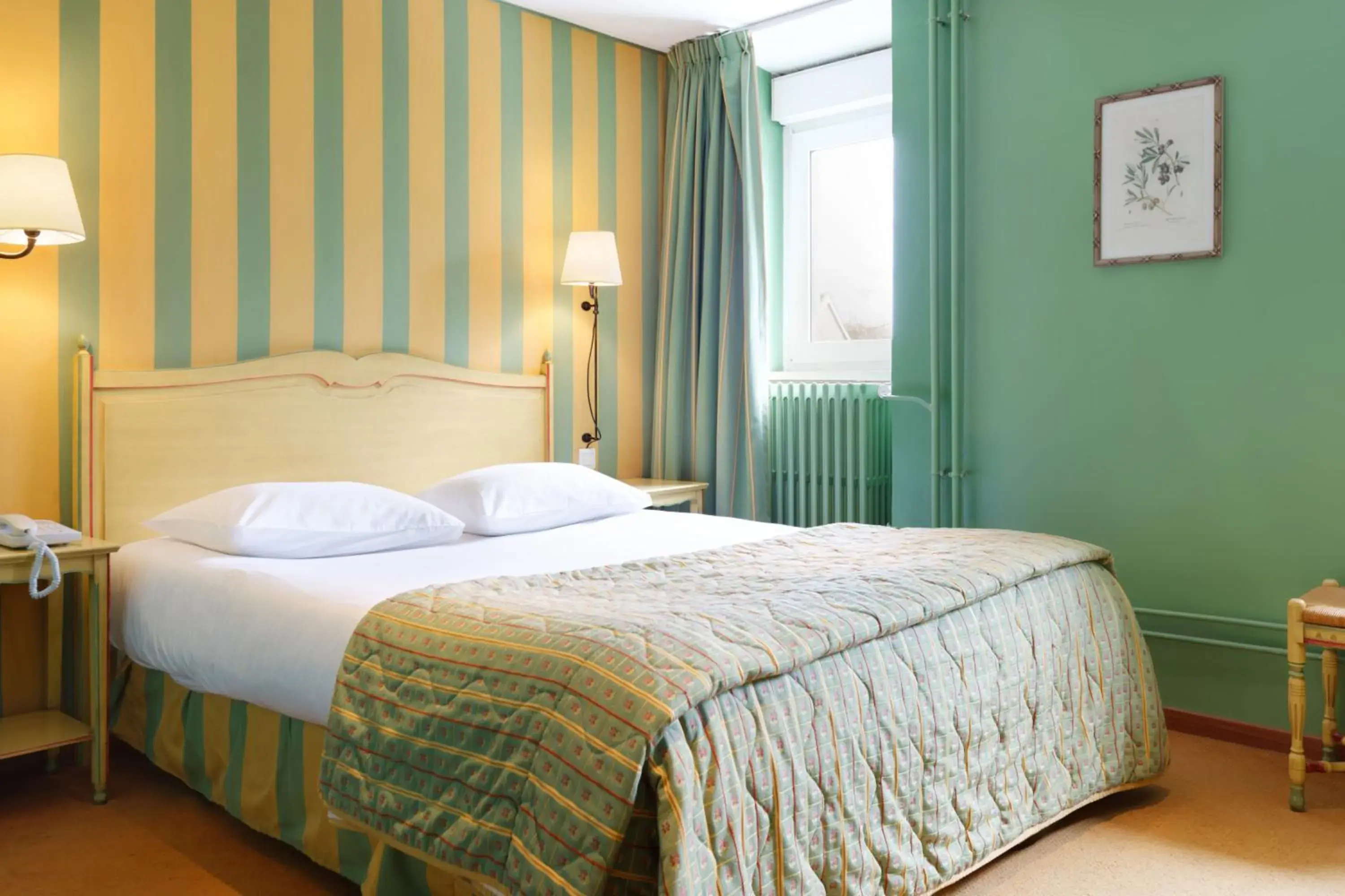 Chambre Tradition Double in Logis Hôtel Beauséjour Colmar Chambre Tradition Double in Logis Hôtel Beauséjour Colmar